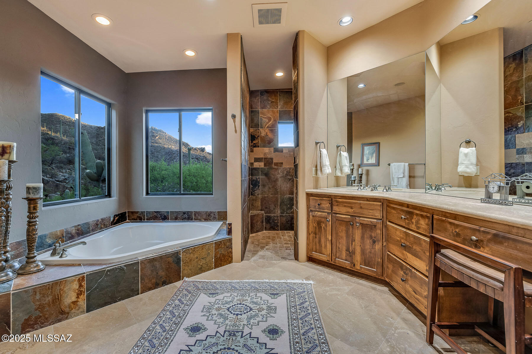 Canyon Pass II At Dove Mountain (49-110) - Residential