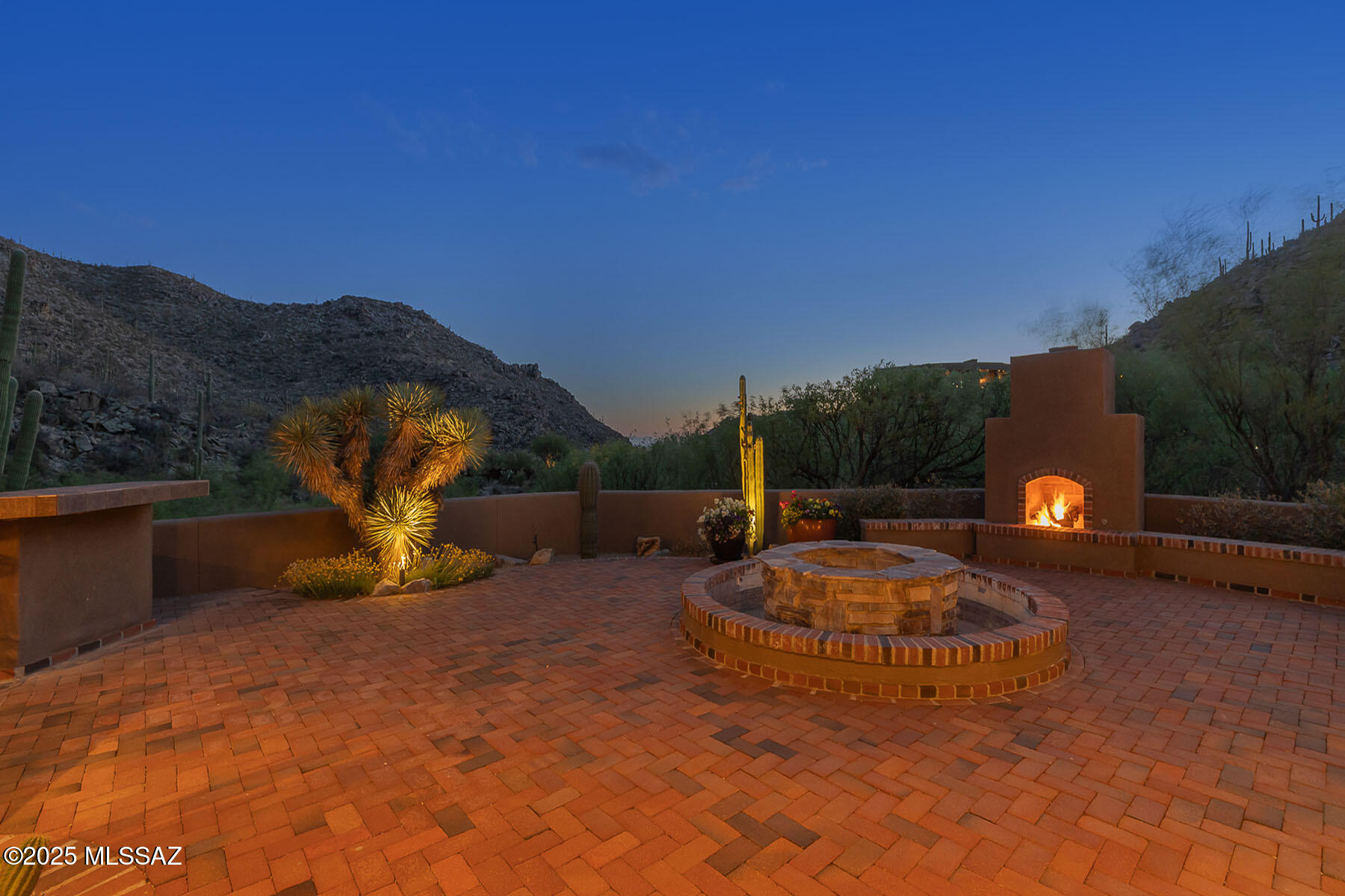 Canyon Pass II At Dove Mountain (49-110) - Residential
