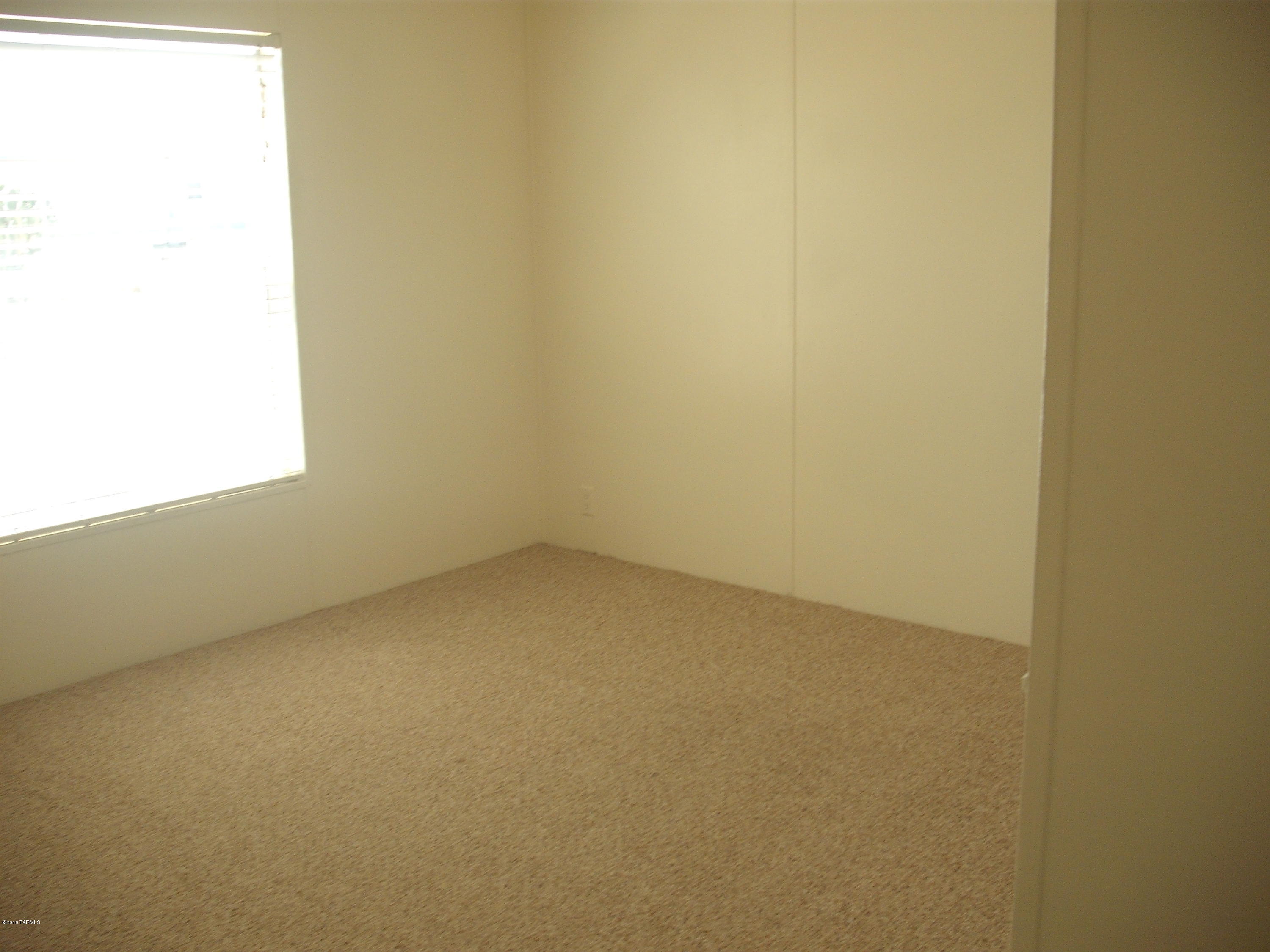 Mission Circle (1-29) - Residential