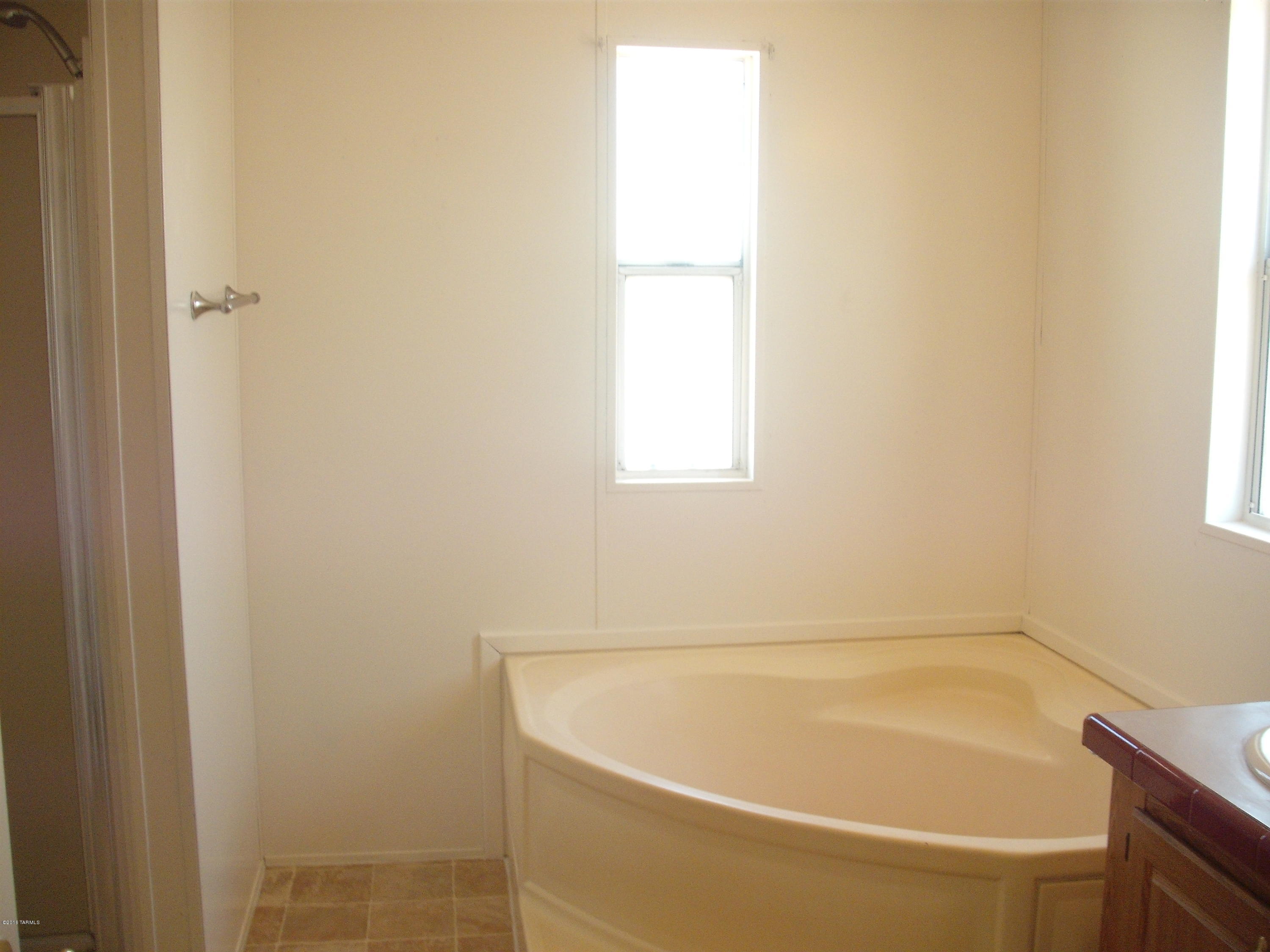 Mission Circle (1-29) - Residential
