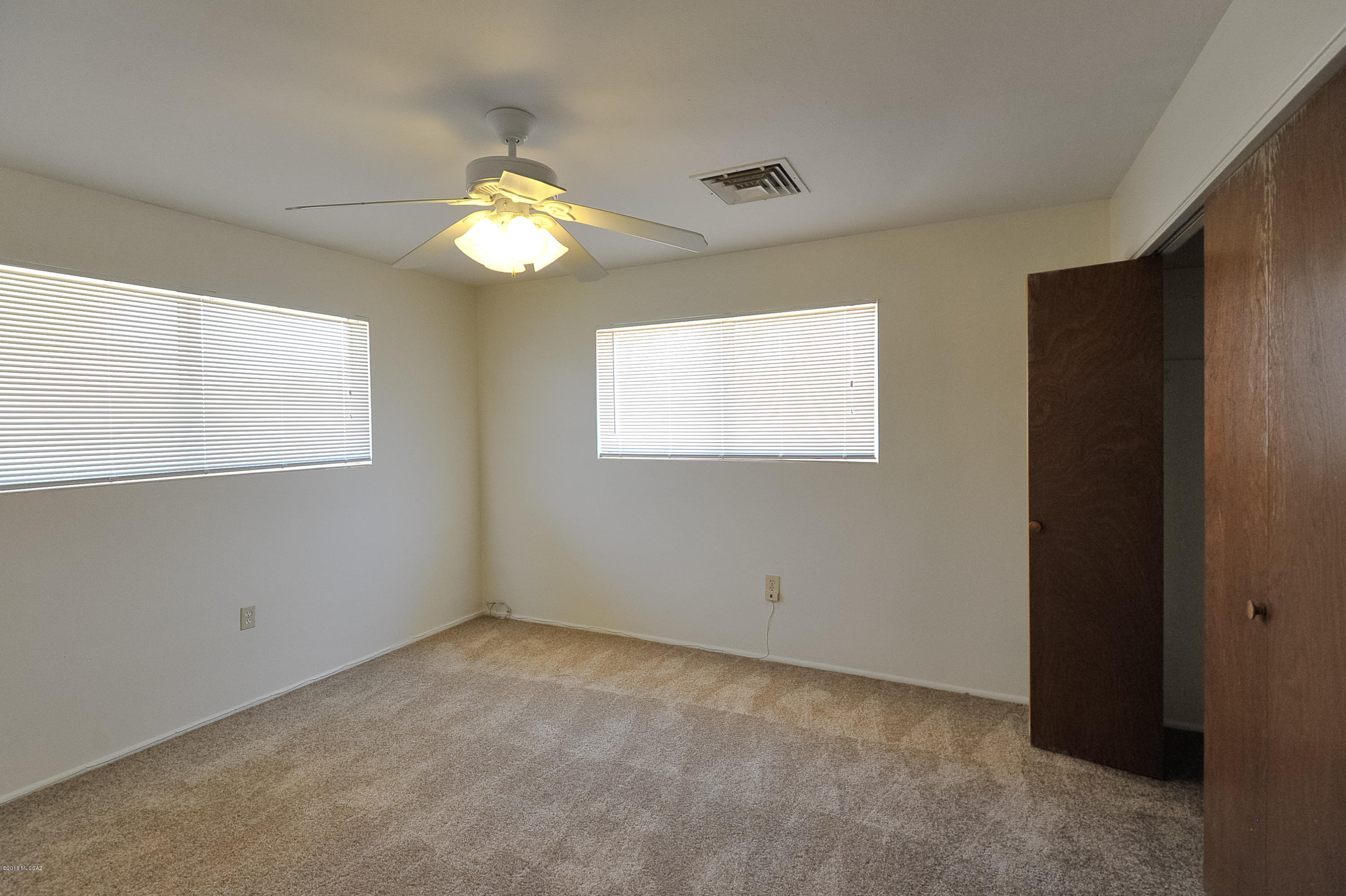Orange Grove Park(1-35) - Residential Lease