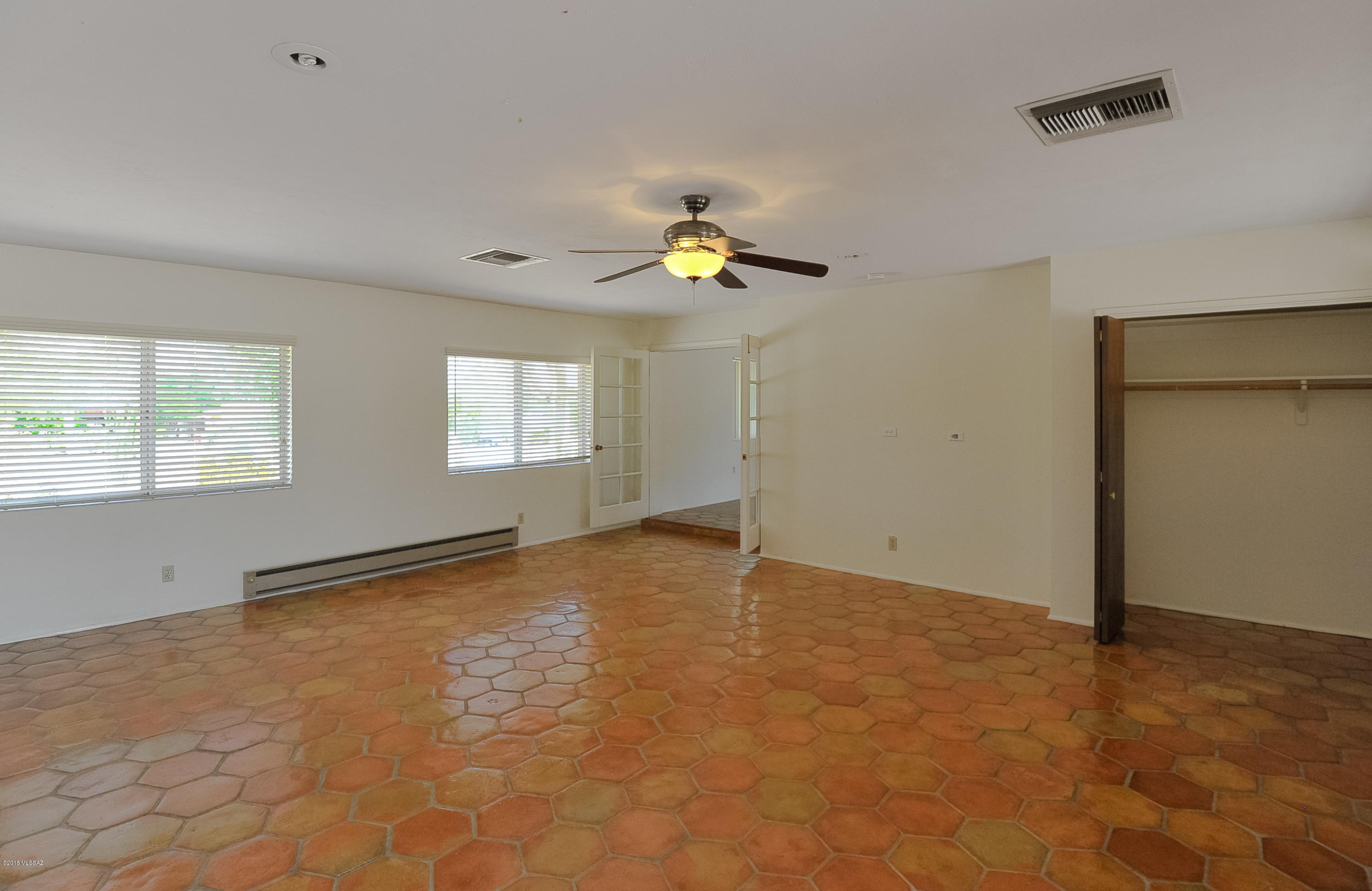 Orange Grove Park(1-35) - Residential Lease