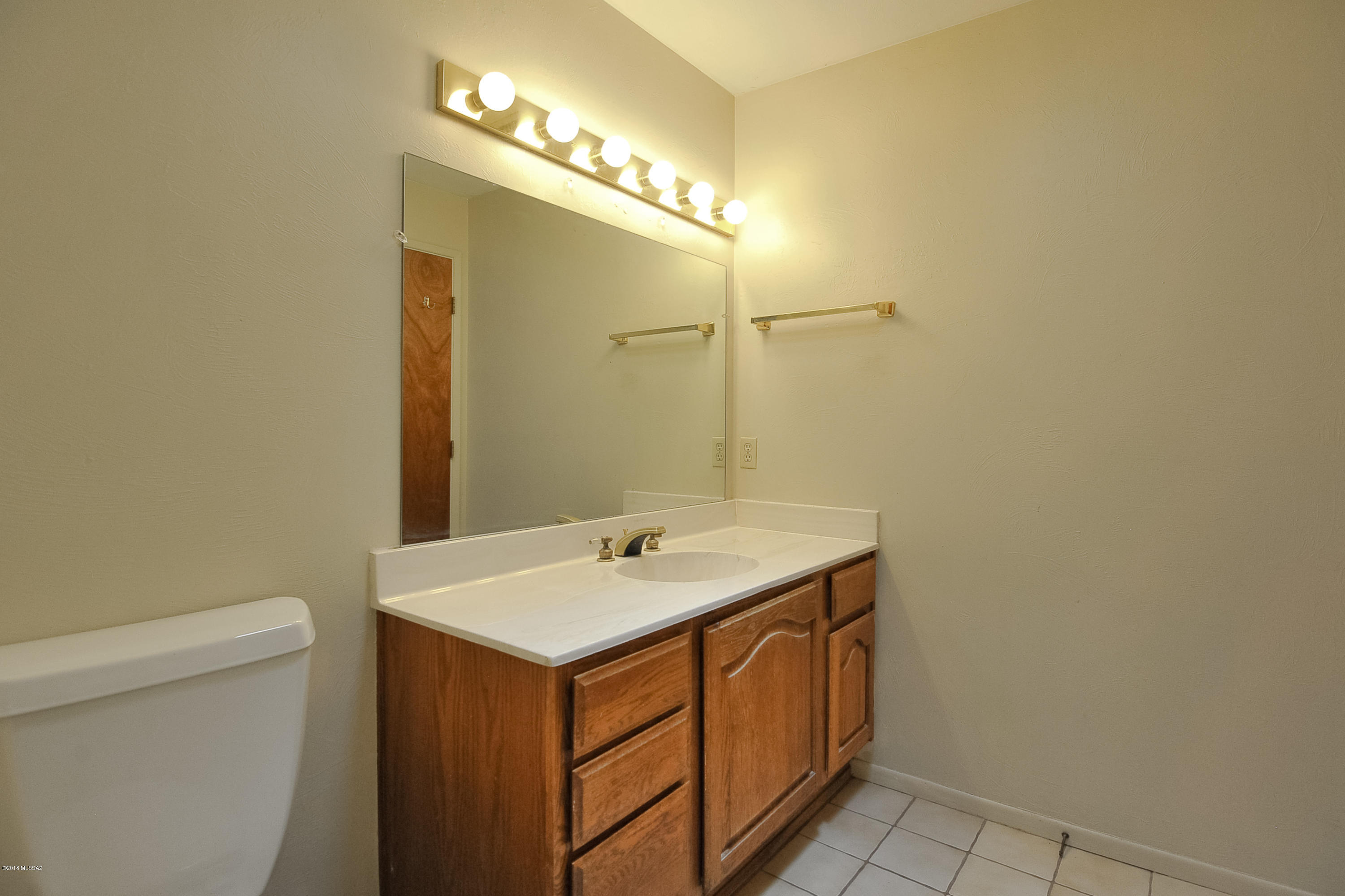 Orange Grove Park(1-35) - Residential Lease