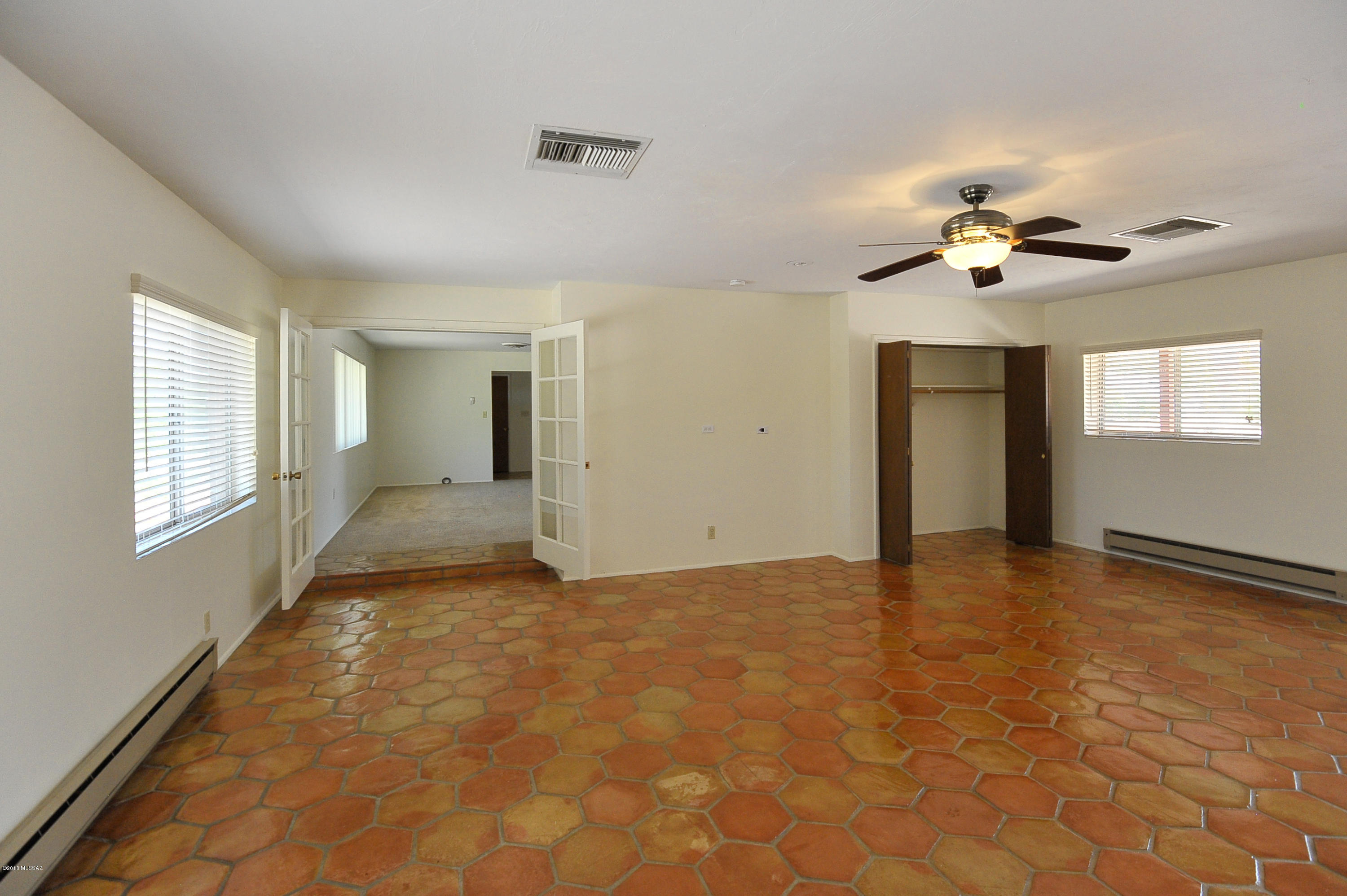 Orange Grove Park(1-35) - Residential Lease