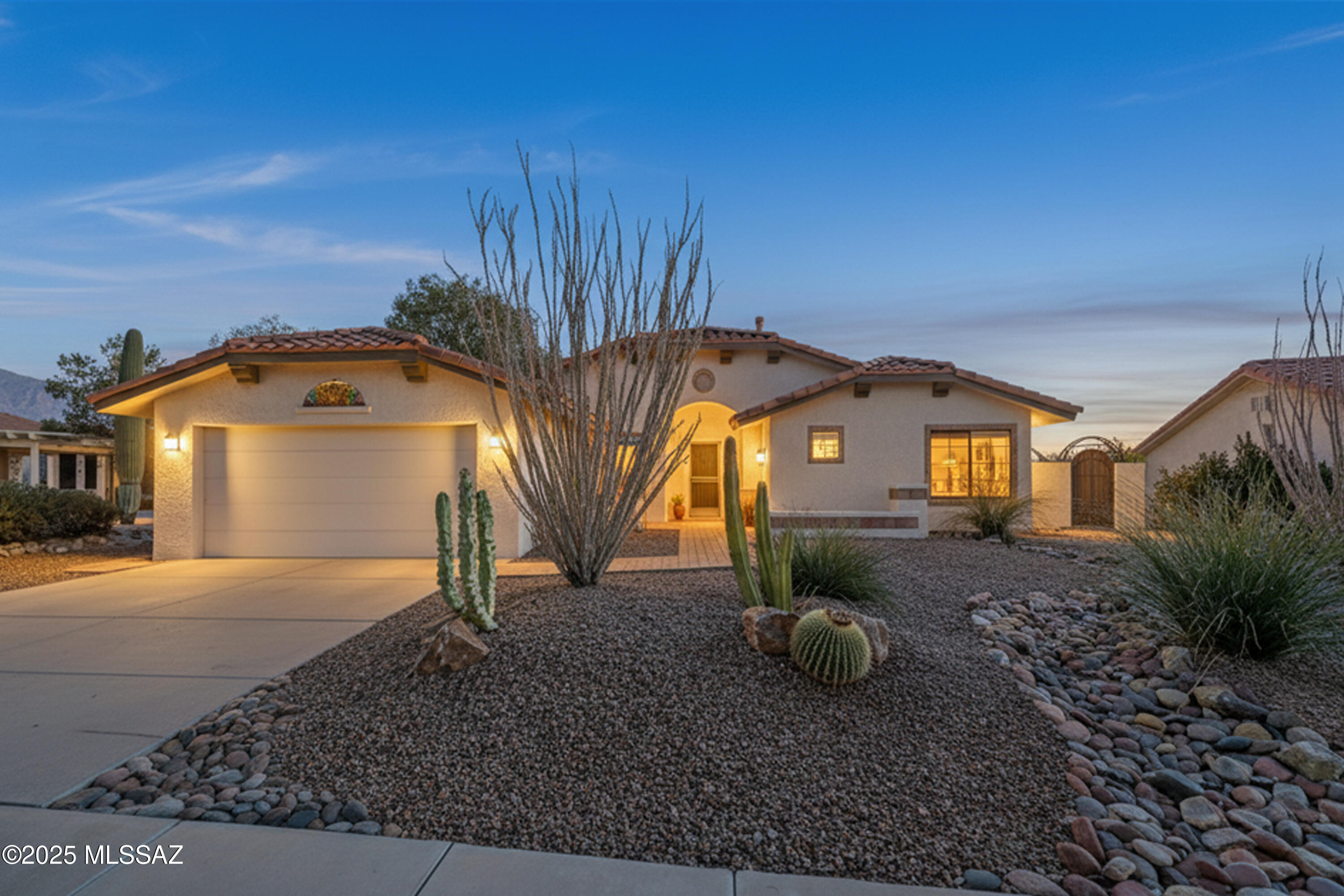 1558 E Bright Angel Drive