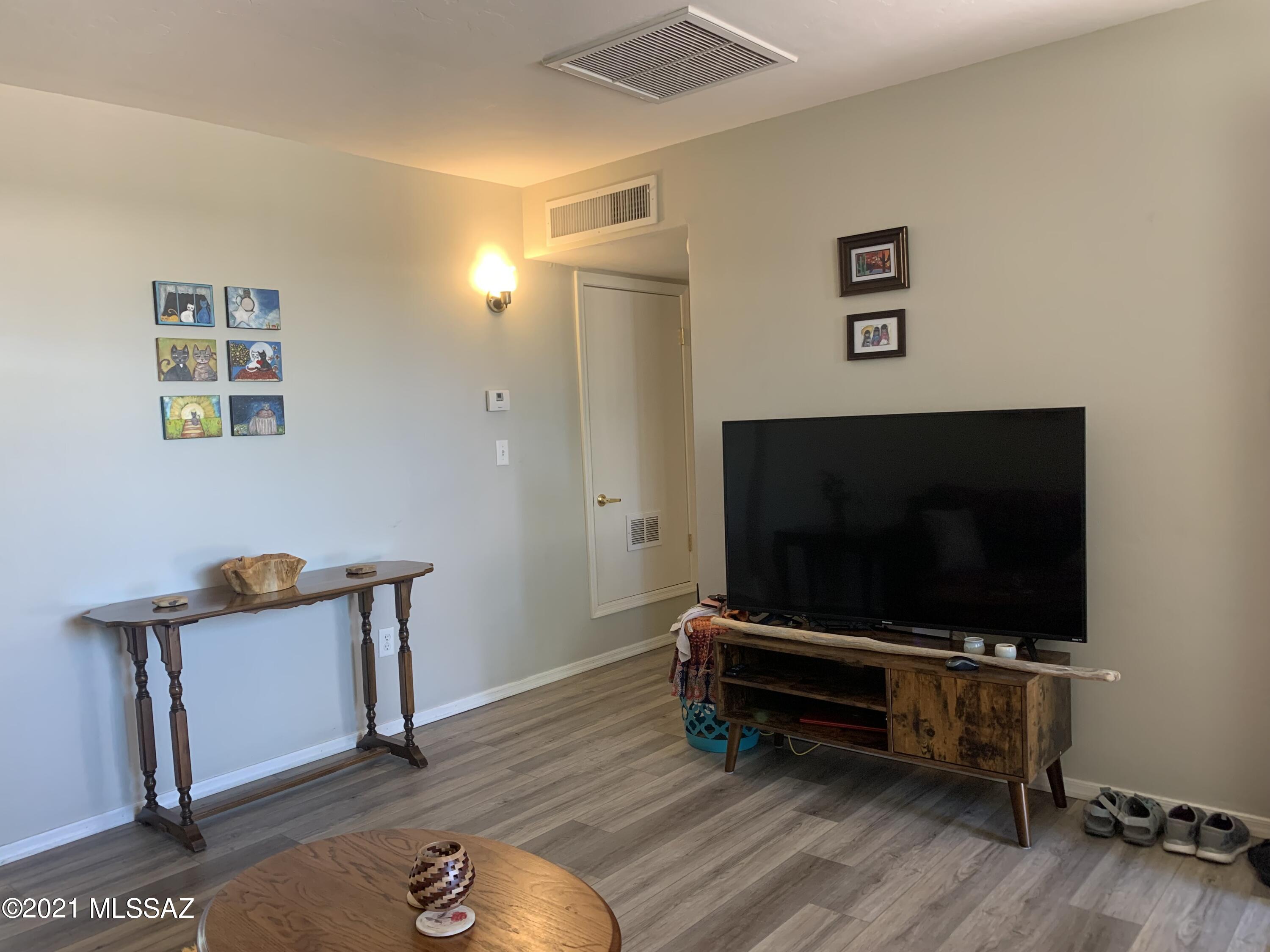Sunset Foothills Condos (1-201) - Residential