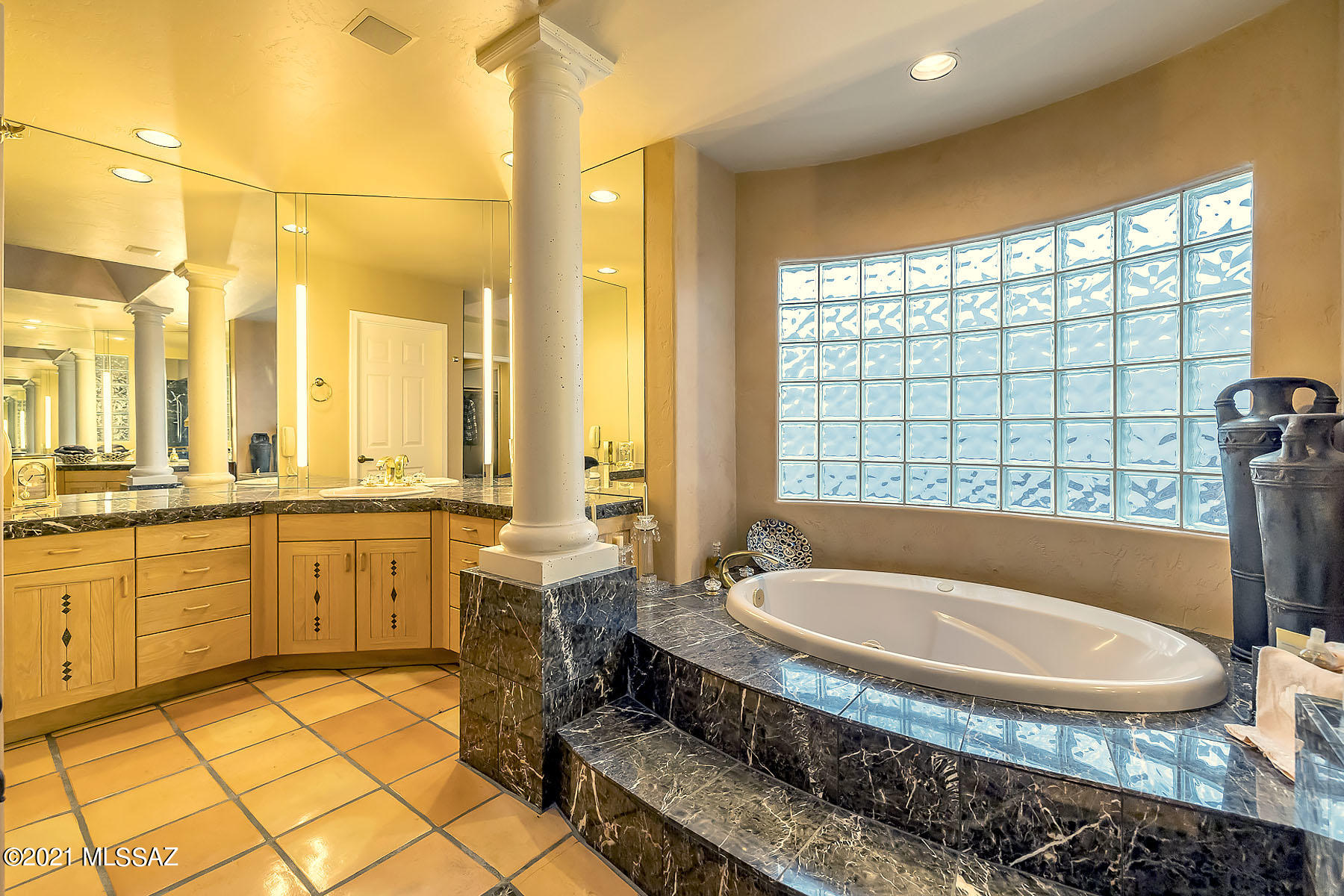 Sunset Hills Estates (2-18) - Residential
