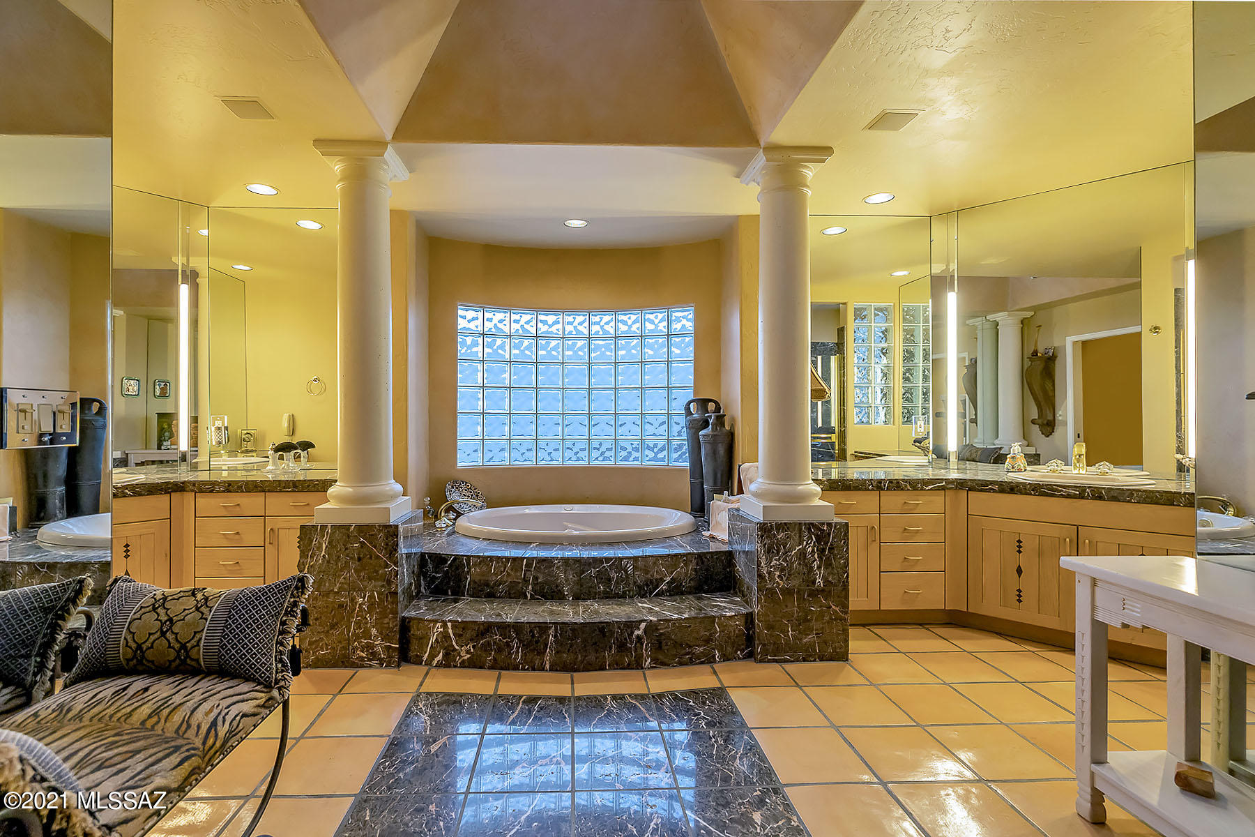Sunset Hills Estates (2-18) - Residential