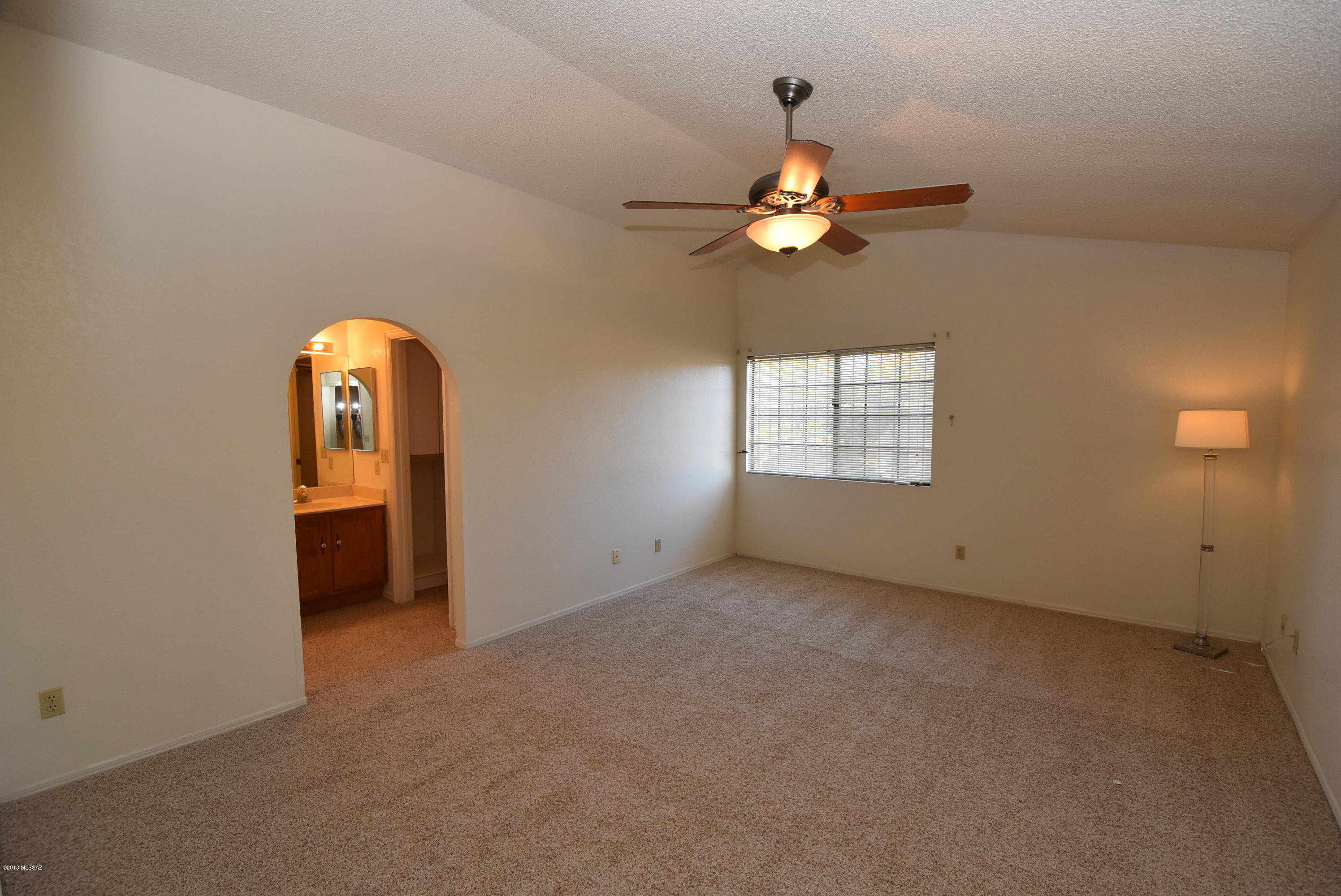 Oak Tree II at Midvale (273-519) - Residential Lease