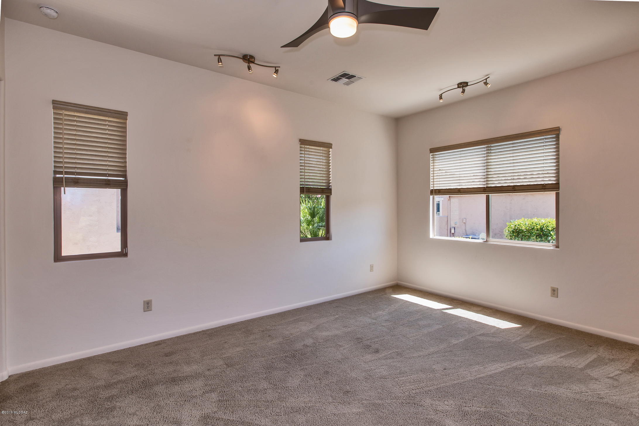 Saddlebrooke Ranch - Residential