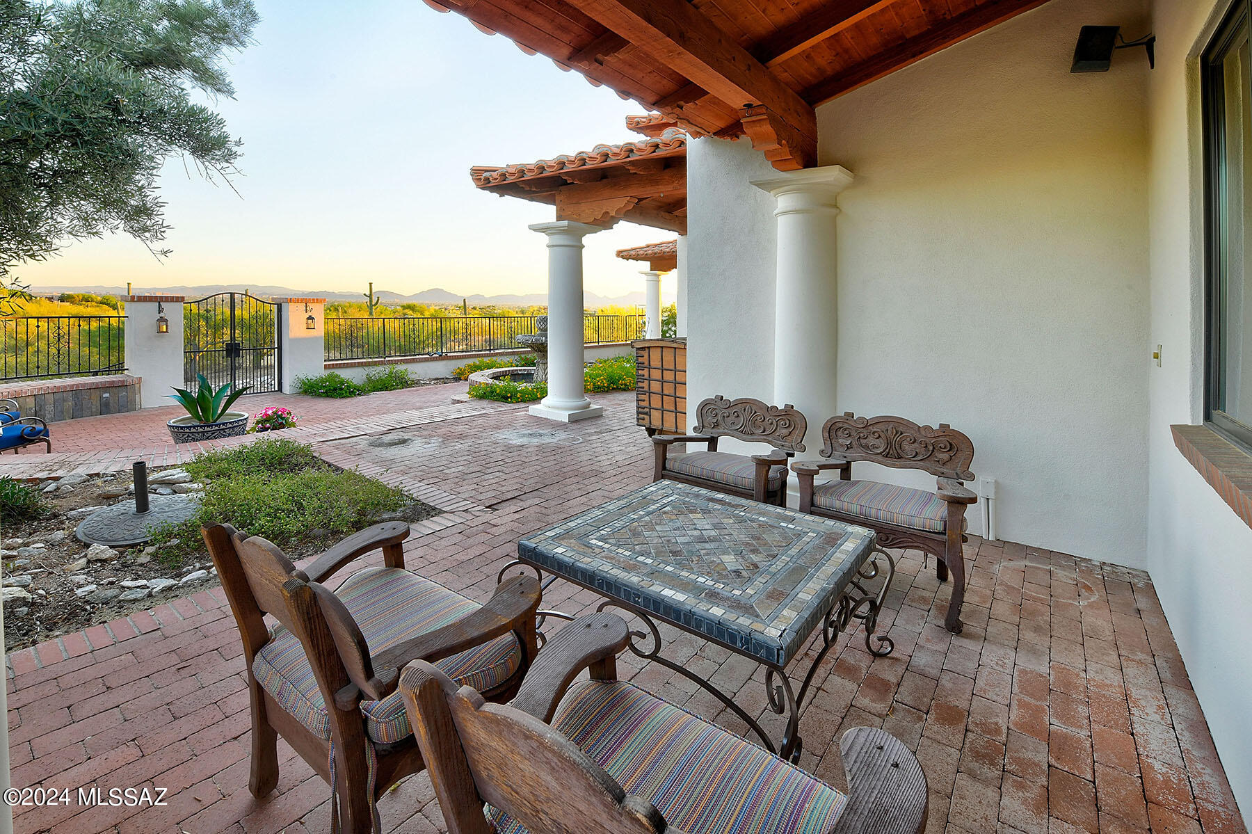 La Puerta On Hacienda Del Sol (1-10) - Residential