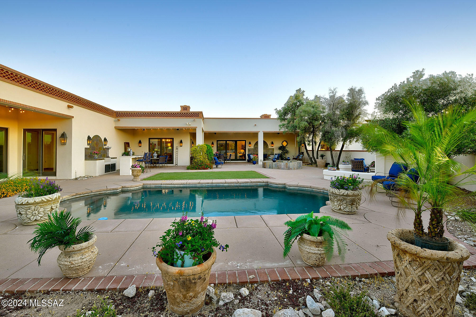 La Puerta On Hacienda Del Sol (1-10) - Residential