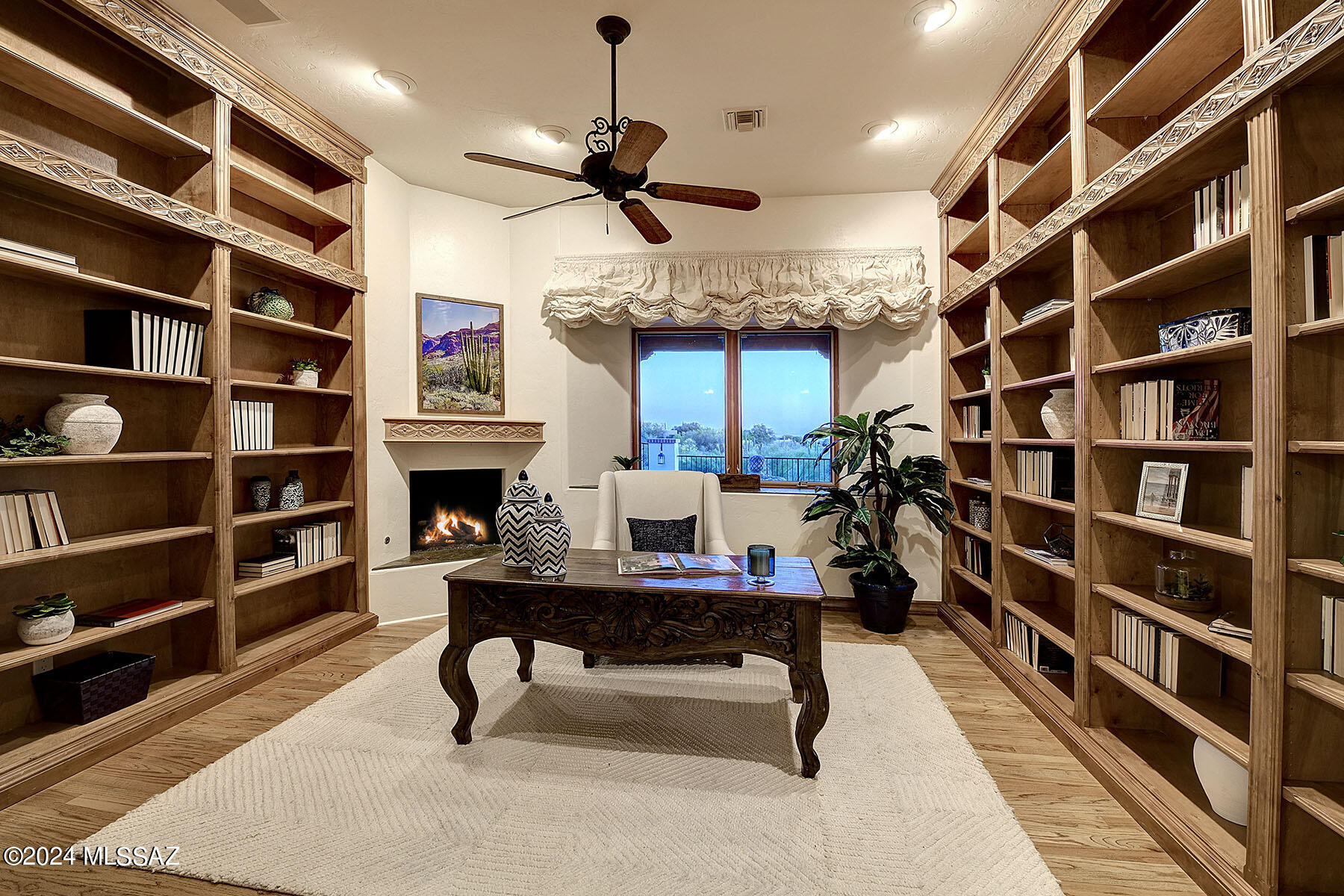 La Puerta On Hacienda Del Sol (1-10) - Residential
