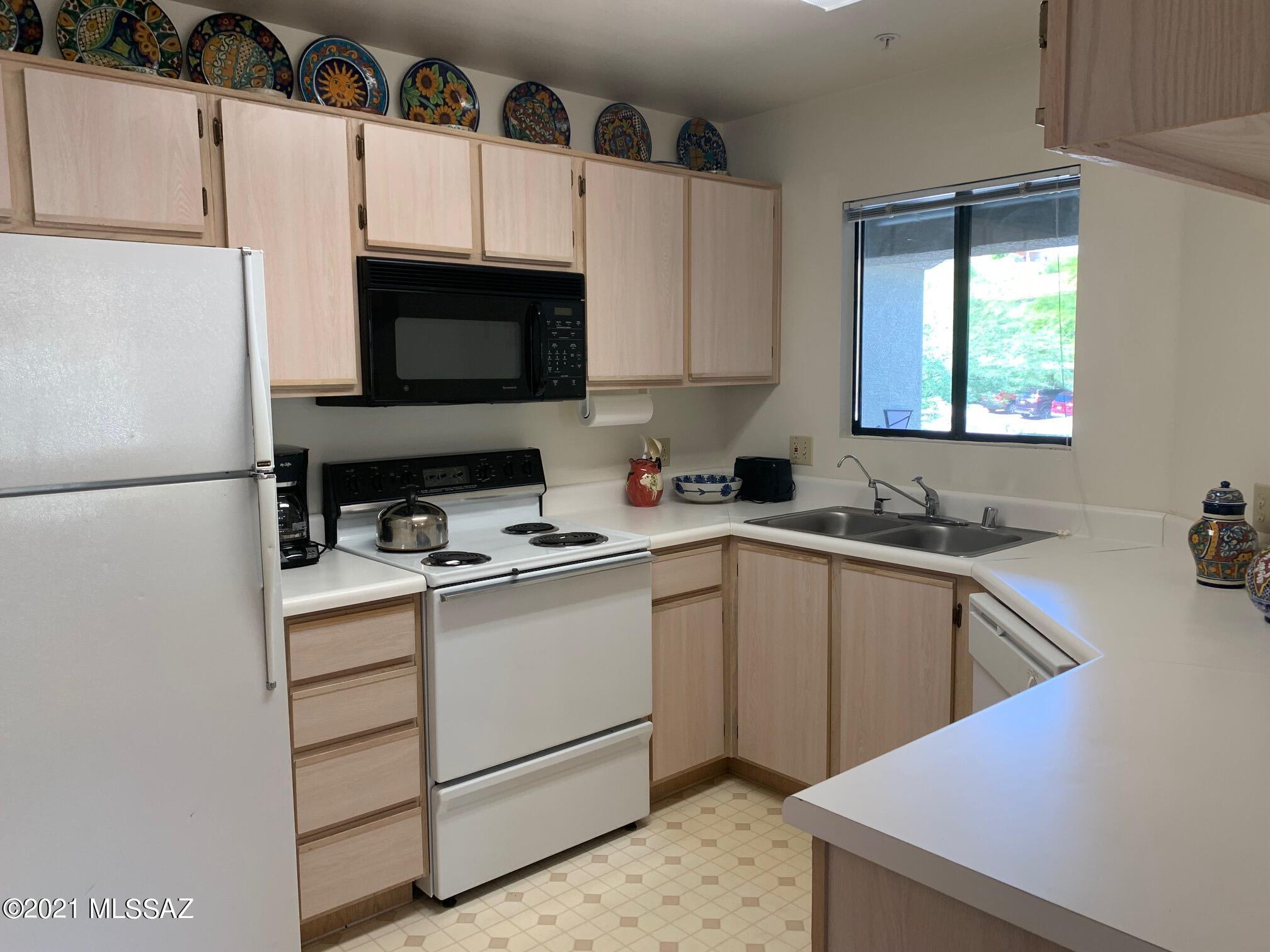 Veranda at Ventana Condominiums - Residential Lease