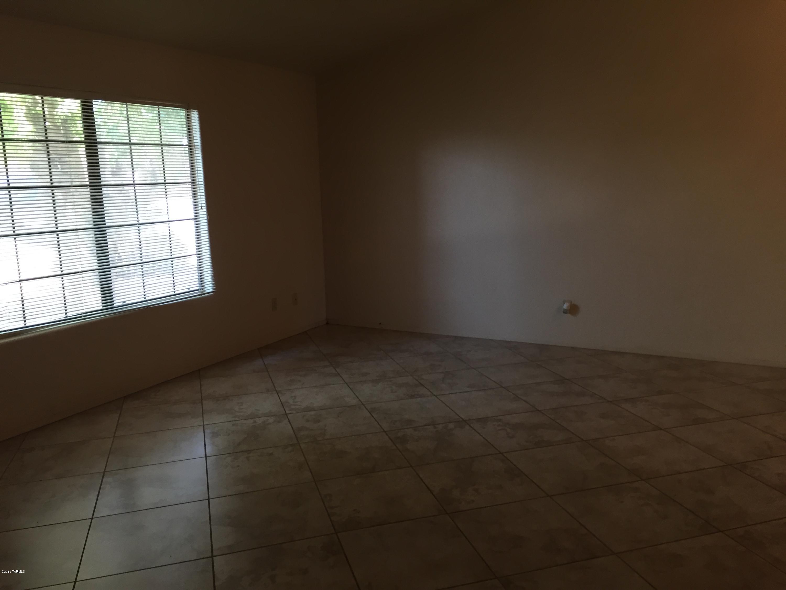Linda Vista Terrace(1-102) - Residential Lease