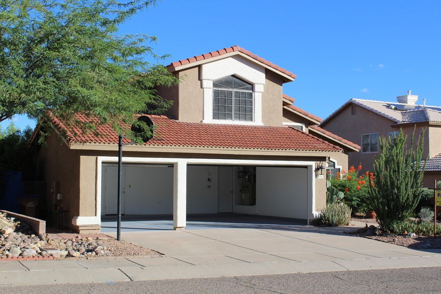 NO POLY PIPES!!! Seller replaced all the plumbing at the beginning of August 2017. This wonderful
4bd/3ba home also has a BRAND-NEW water heater, BRAND-NEW exterior paint job, BRAND NEW epoxy coated 3 car garage floors & BRAND-NEW never been lived on carpeting upstairs (all completed within the last two weeks). Enjoy having all tile & a large bedroom & full bathroom downstairs. Upstairs there is a large master bedroom w/spacious en suite walk in closet & very large full bathroom complete with a shower and tub. Just down the hall there are two more large bedrooms, a Jack & Jill bathroom w/door separating the shower, tub &
toilet from the sink & vanity so two people can easily get ready at the same time. The back yard is finished with lush green grass, mature fruit trees
that produce lots of delicious fruit (2 peach,2 lime & 1 lemon) plus a raised-up garden for whatever you'd like to plant. This home has been loved
and well cared for and awaits its new owners.