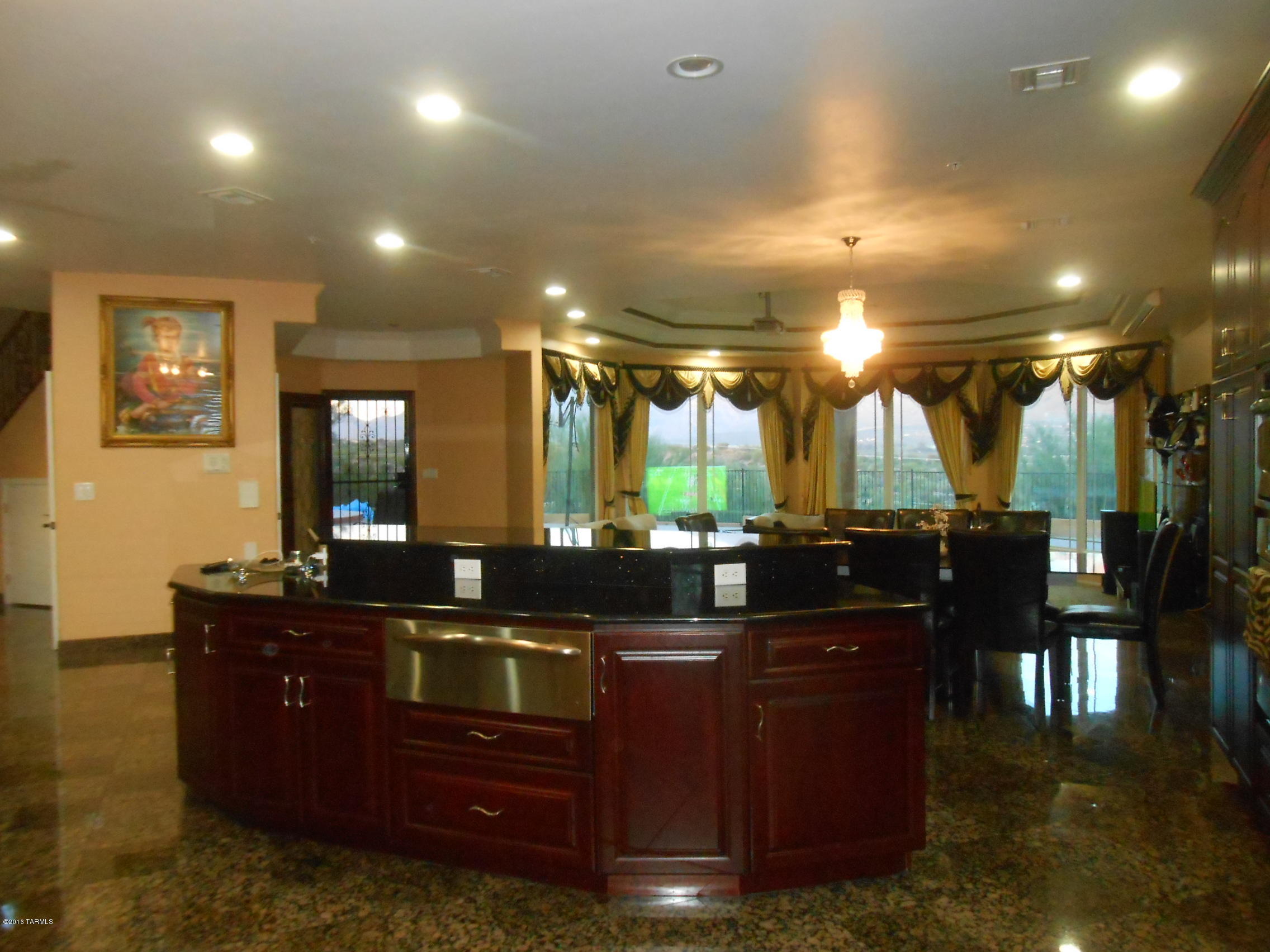 Tecolote De Oro (1-14) - Residential