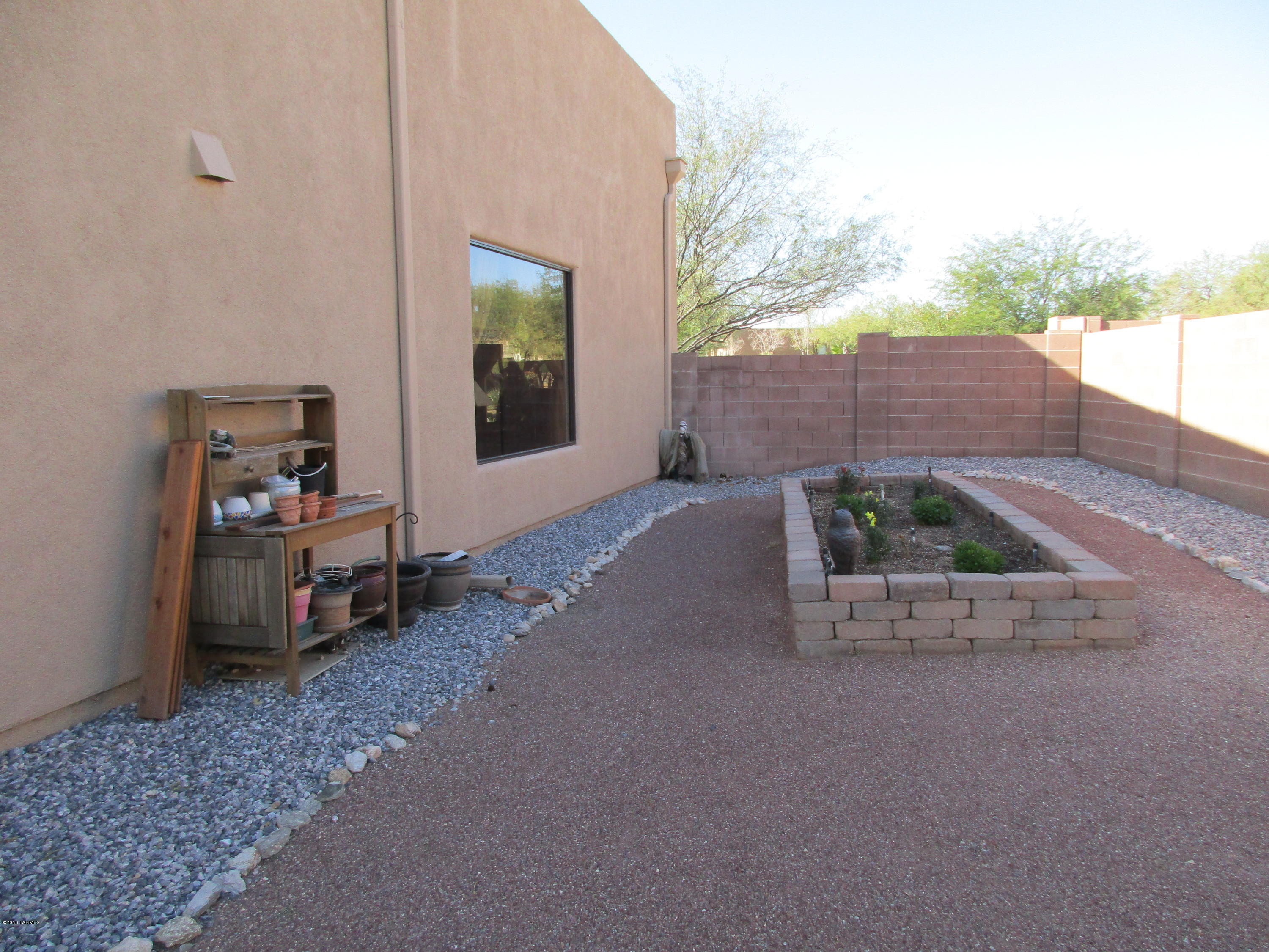 Outpost Estates (1-12) - Residential