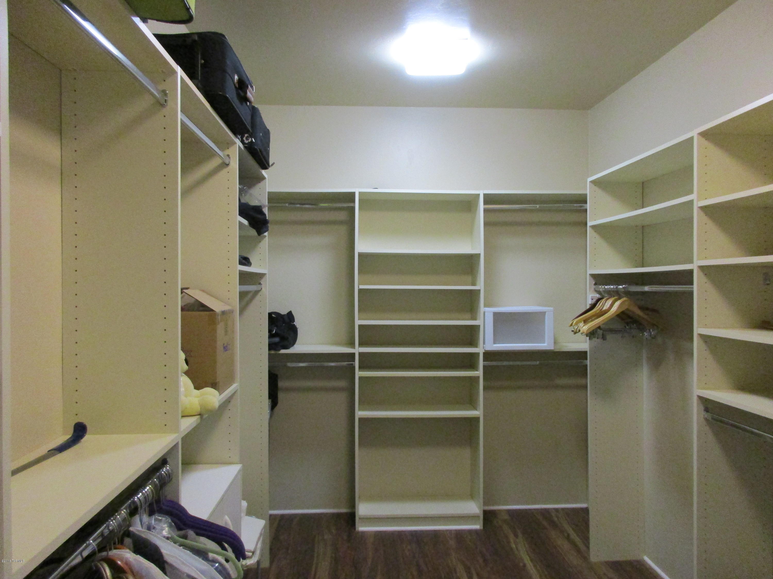 Outpost Estates (1-12) - Residential