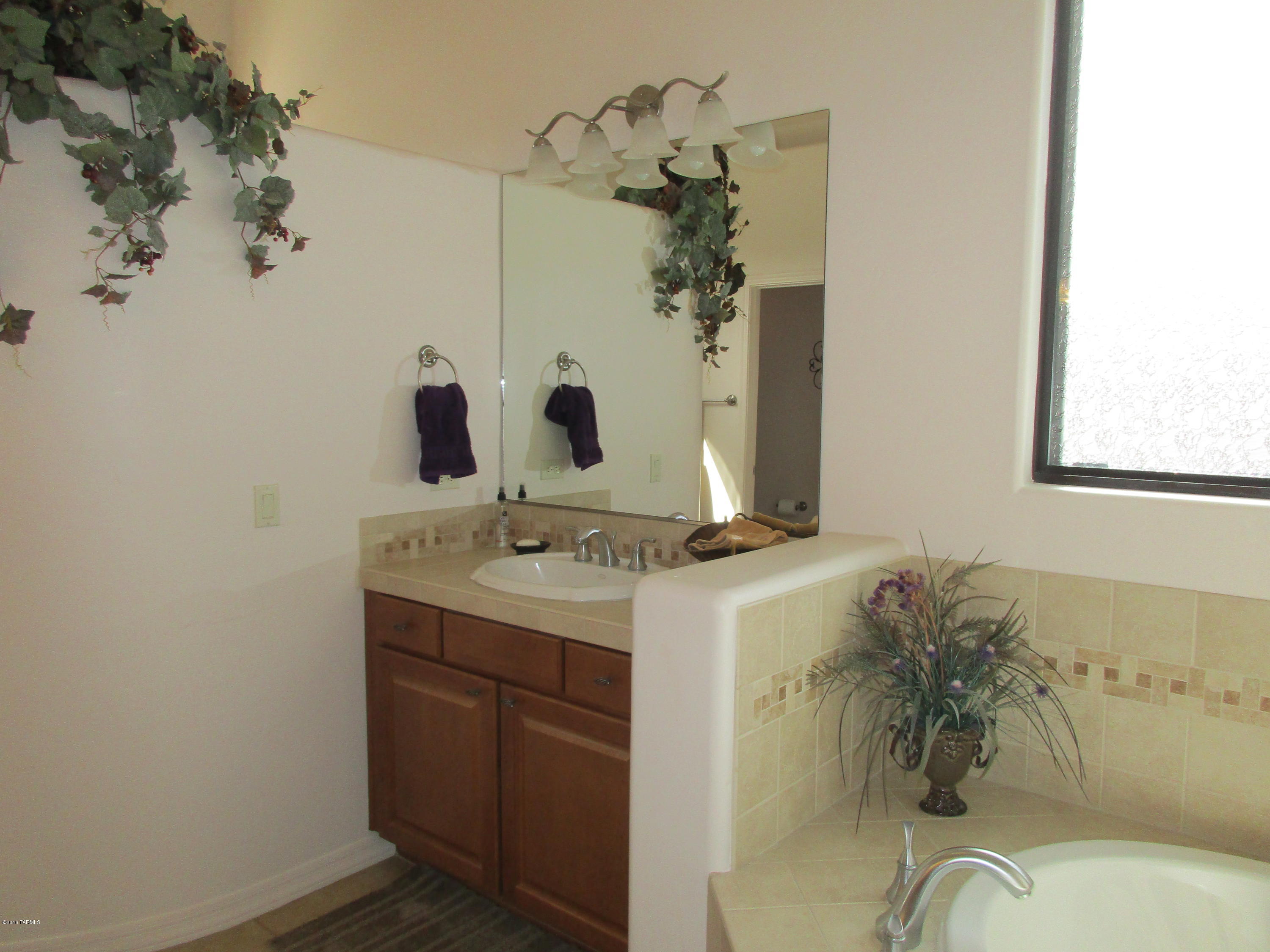 Outpost Estates (1-12) - Residential