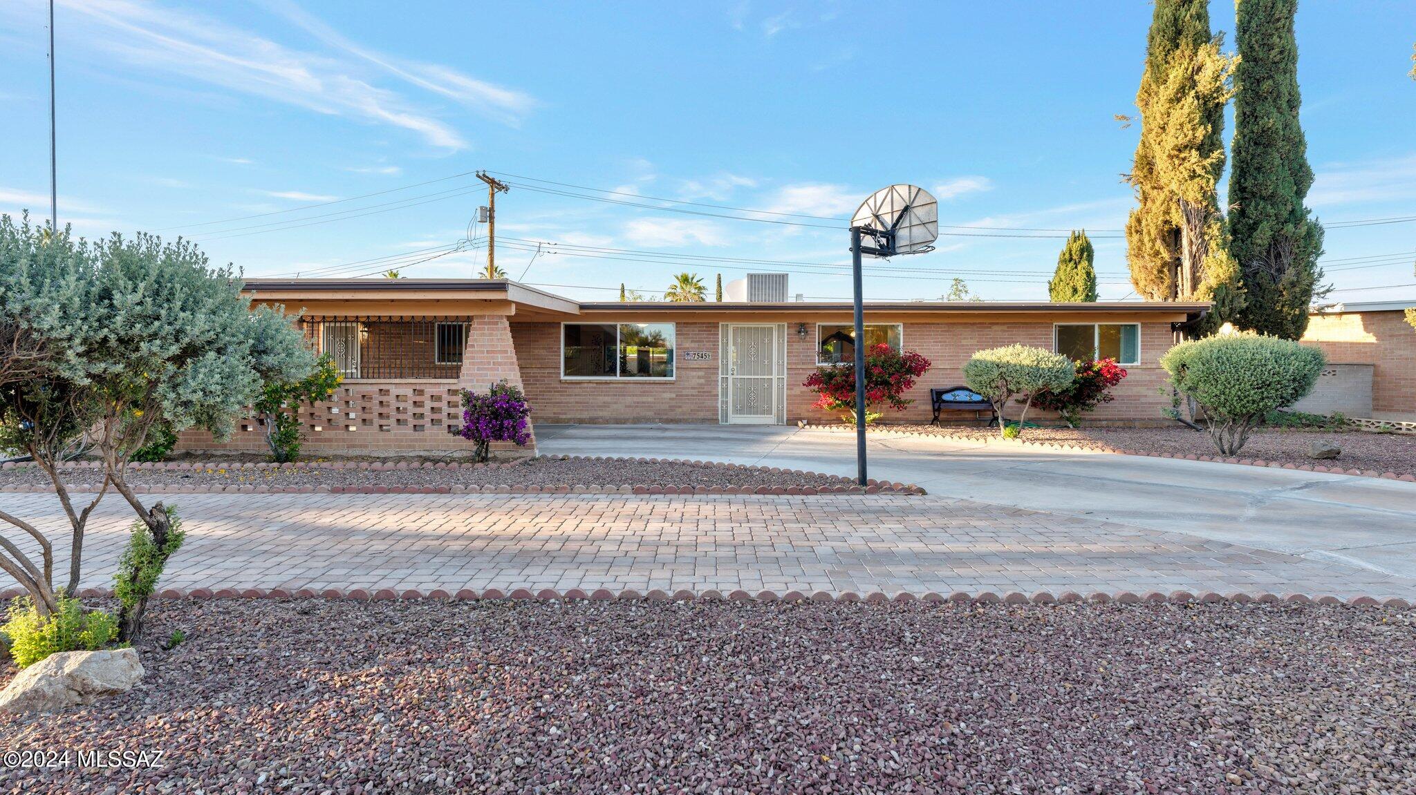 Vista Del Sierras - Residential