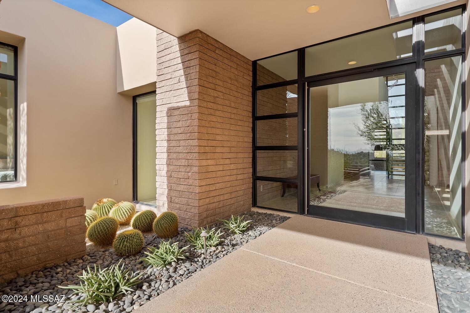 Sabino Mountain (1-290) - Residential
