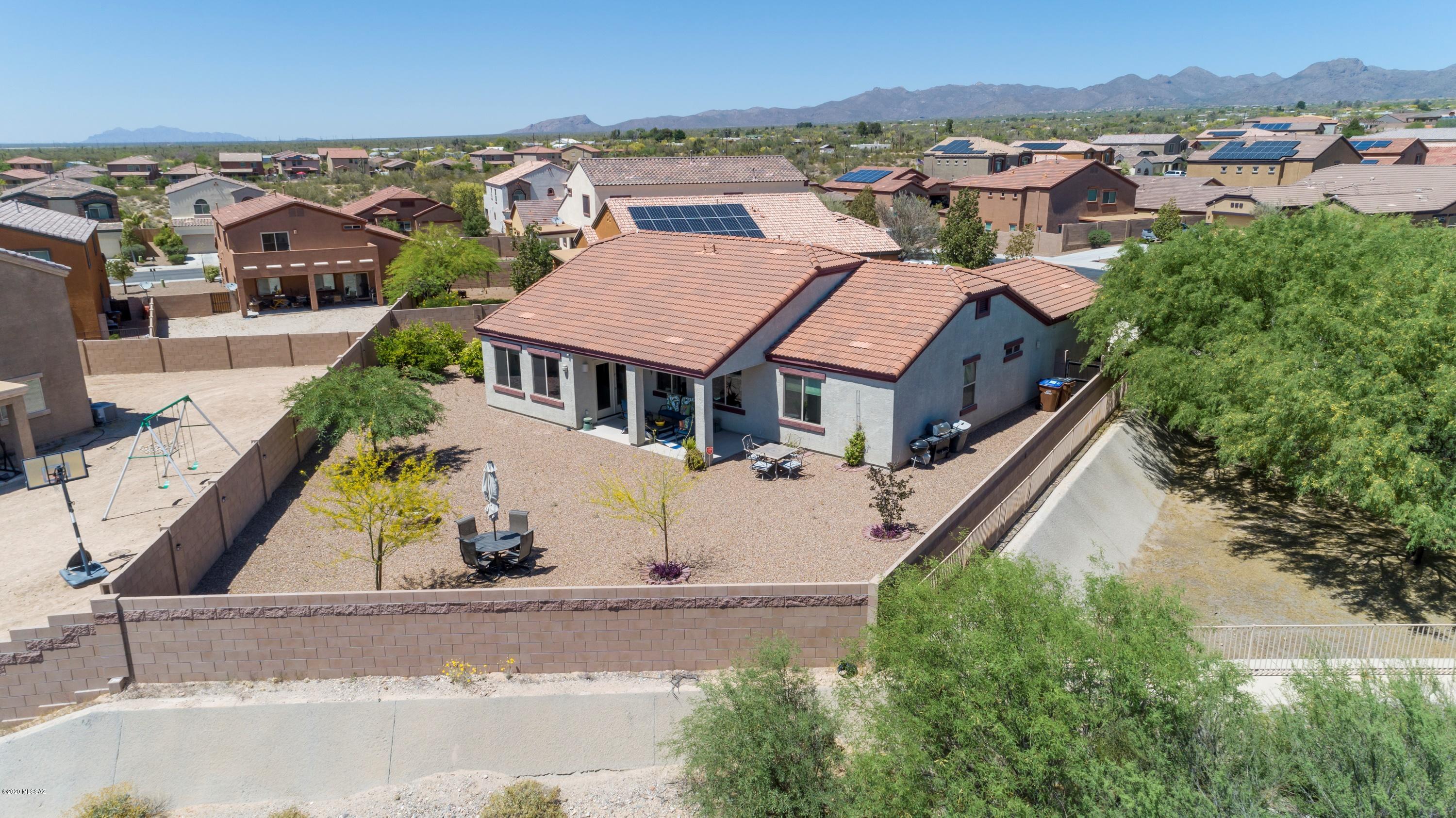 Oasis Hills - Residential