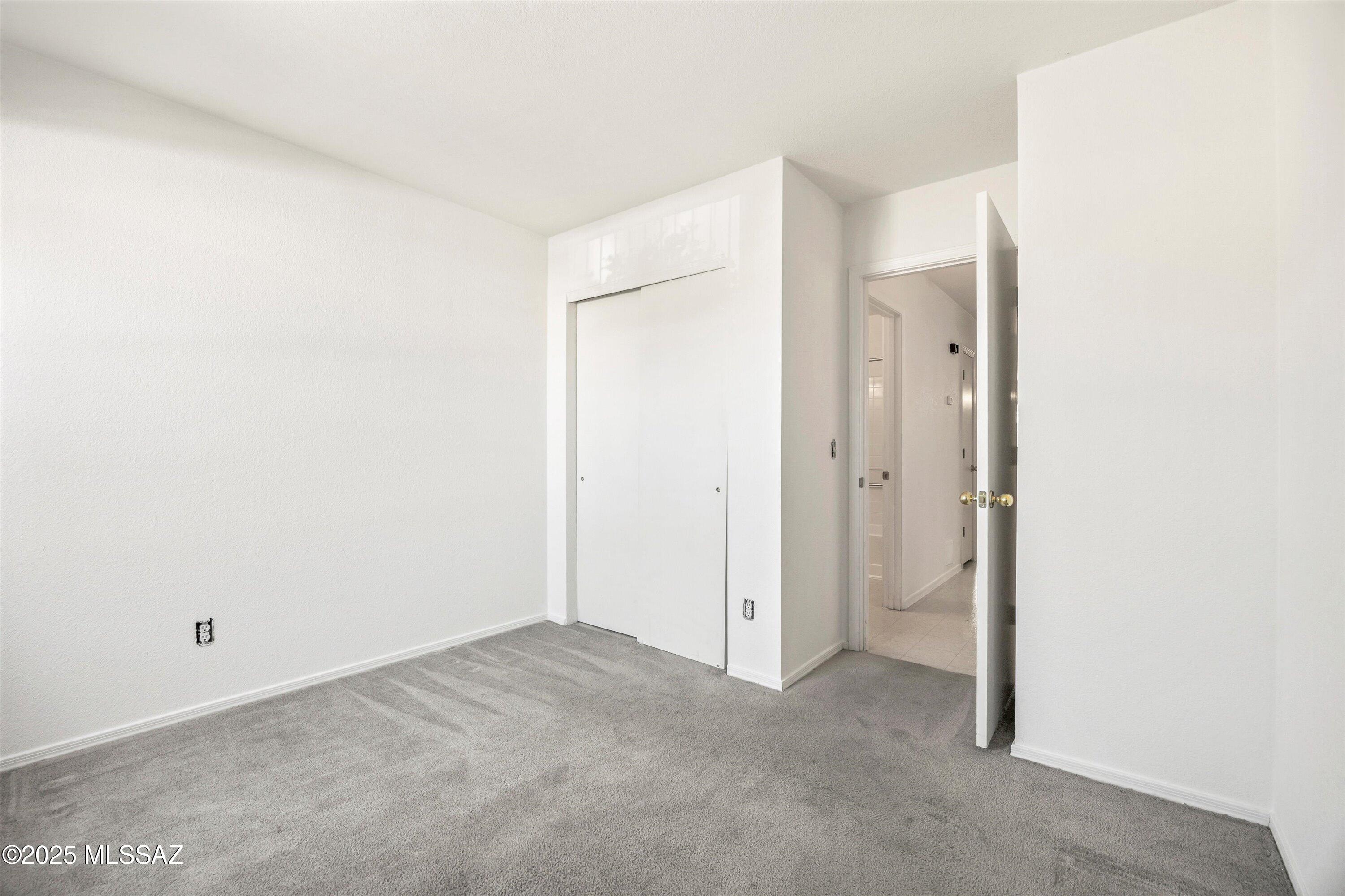 Paraiso (1-106) - Residential