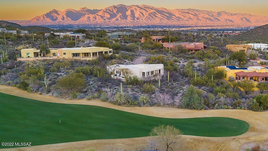 Eagles View (1-15) - Residential