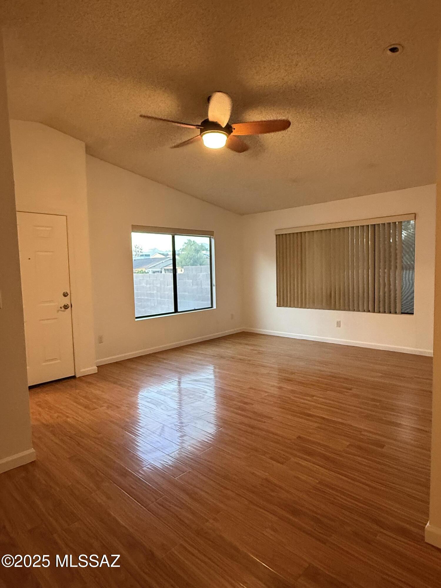 2407 N Palo Hacha Drive