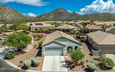 Photo of 5178 W Navajo Mesa Place, Marana, AZ 85658 (MLS # 22524059)