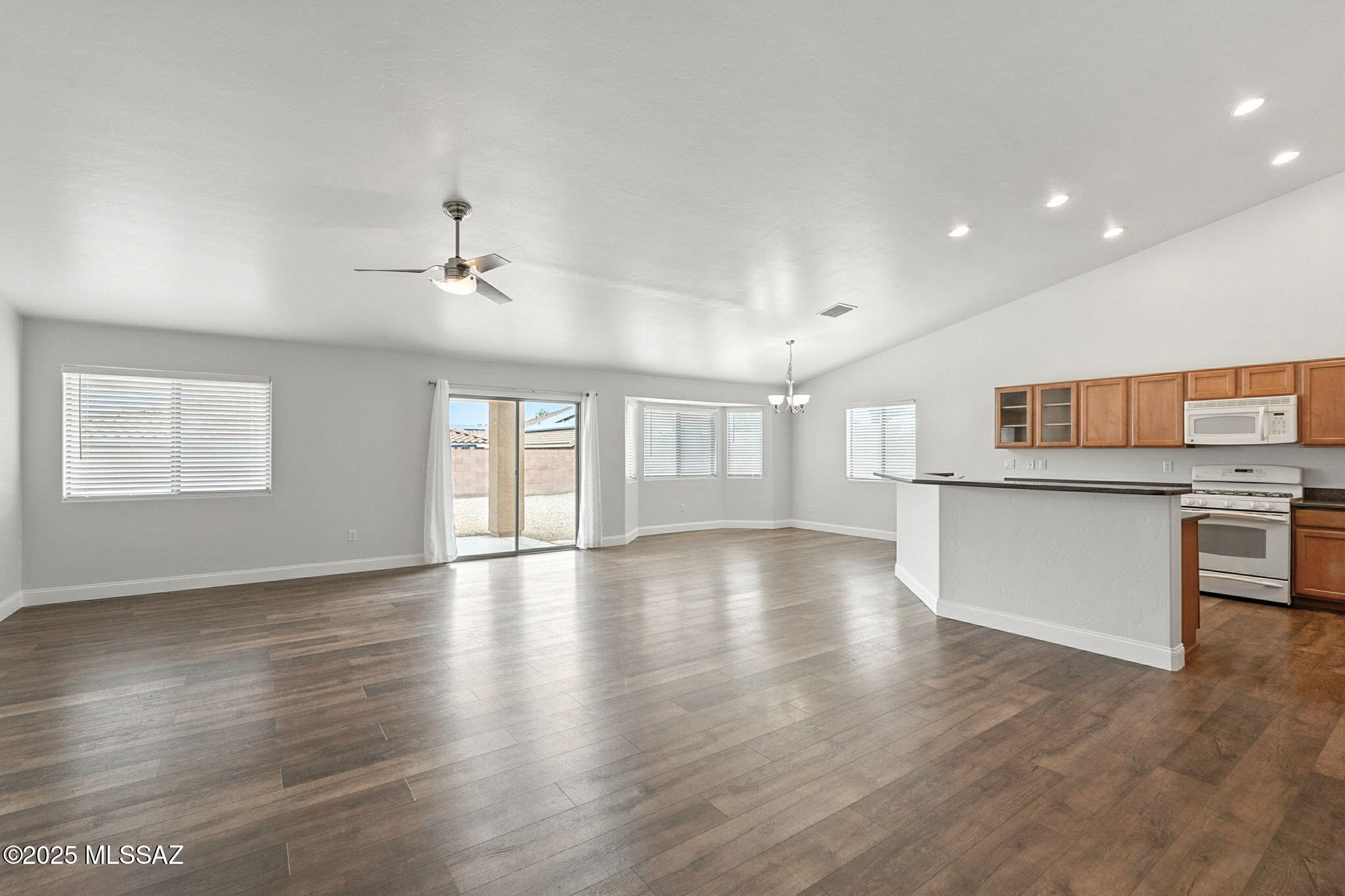 1001 E Providence Canyon Drive