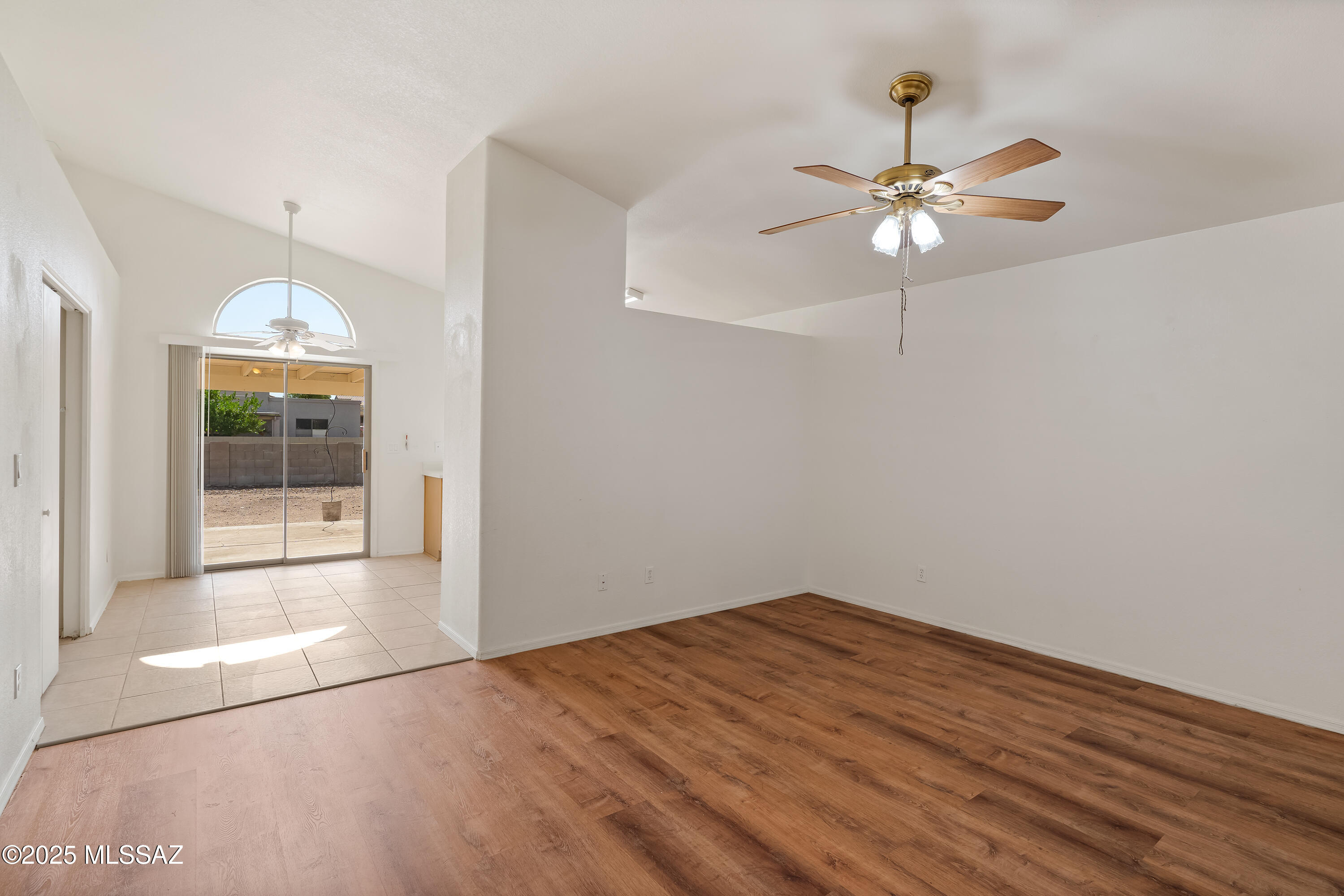 8349 S Via De Ronaldo
