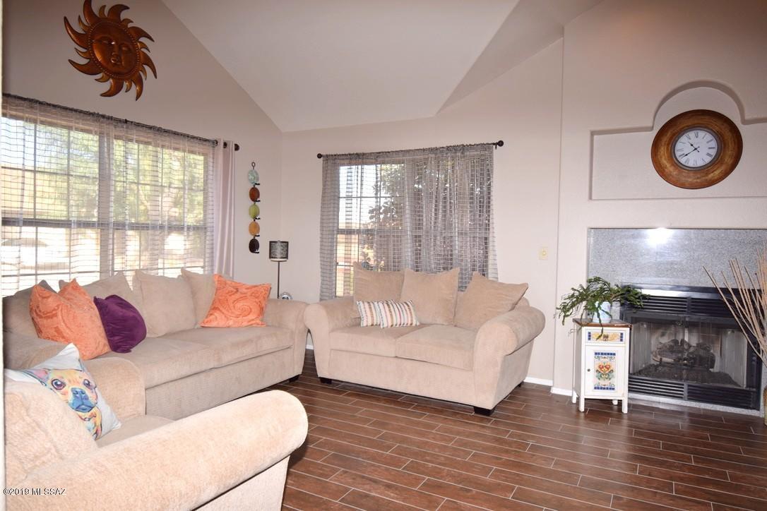 Colonias La Canada (1-82) - Residential