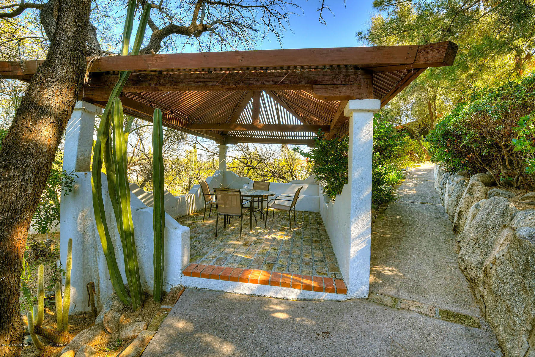 Tucson National Est - Residential