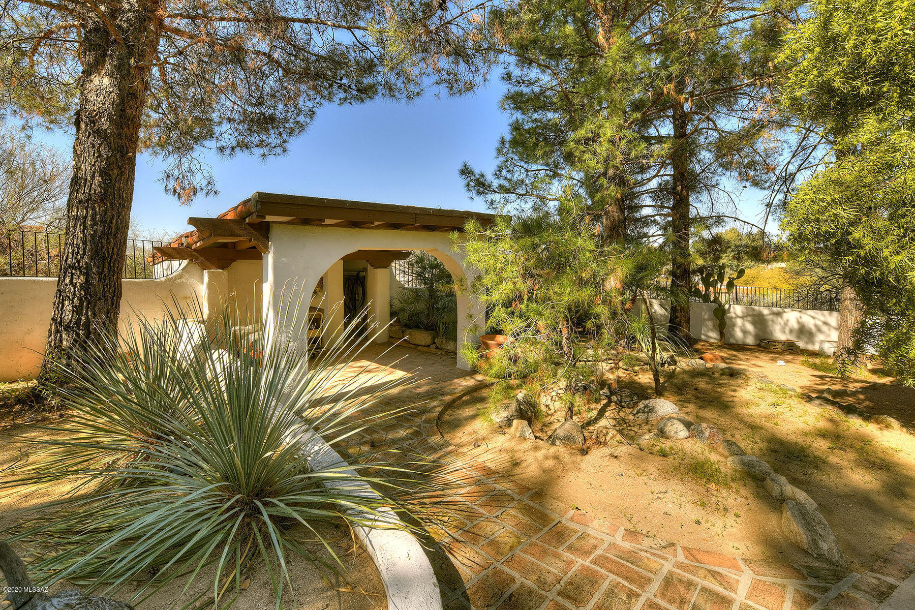 Tucson National Est - Residential
