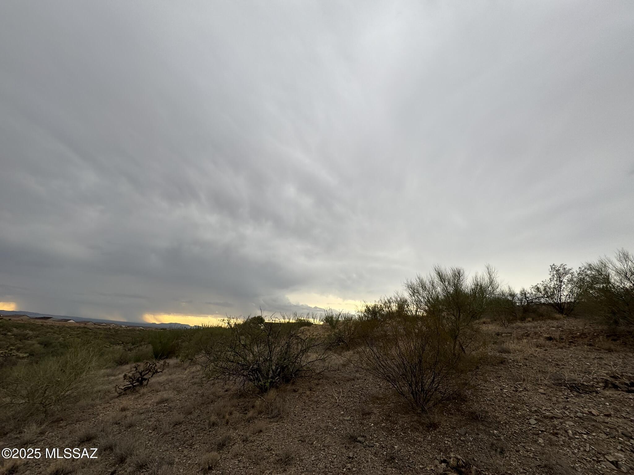 New Tucson Unit NO. 6 (1-75) - Land