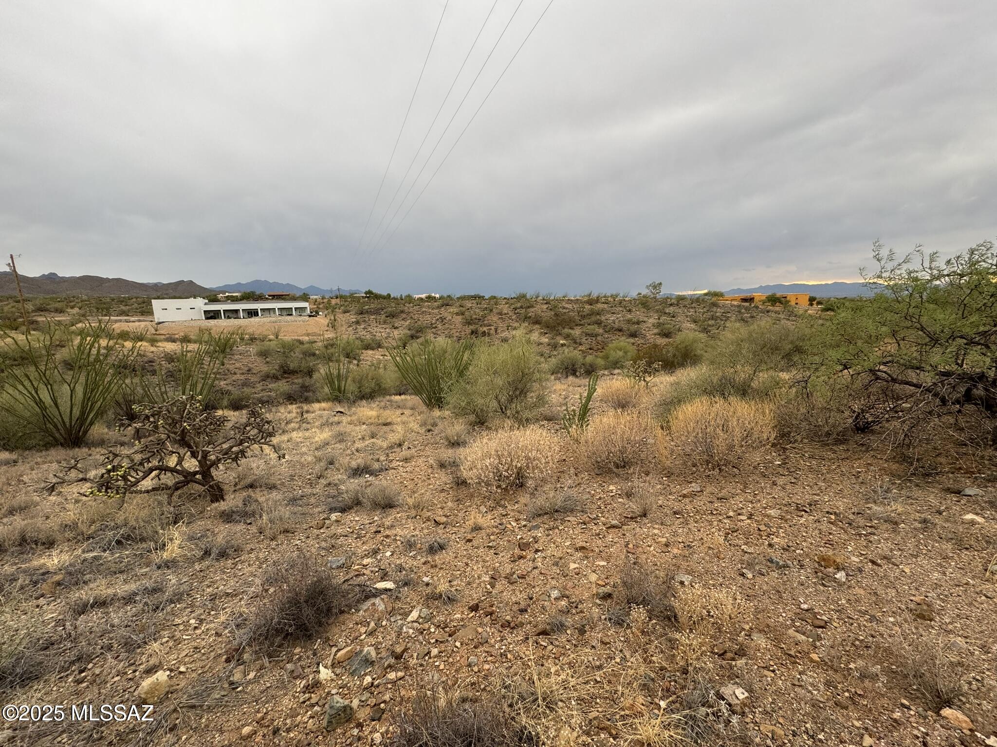 New Tucson Unit NO. 6 (1-75) - Land