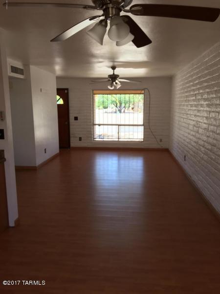 Casas Adobes Park (1-93) - Residential Lease