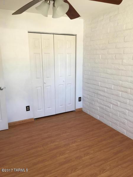 Casas Adobes Park (1-93) - Residential Lease