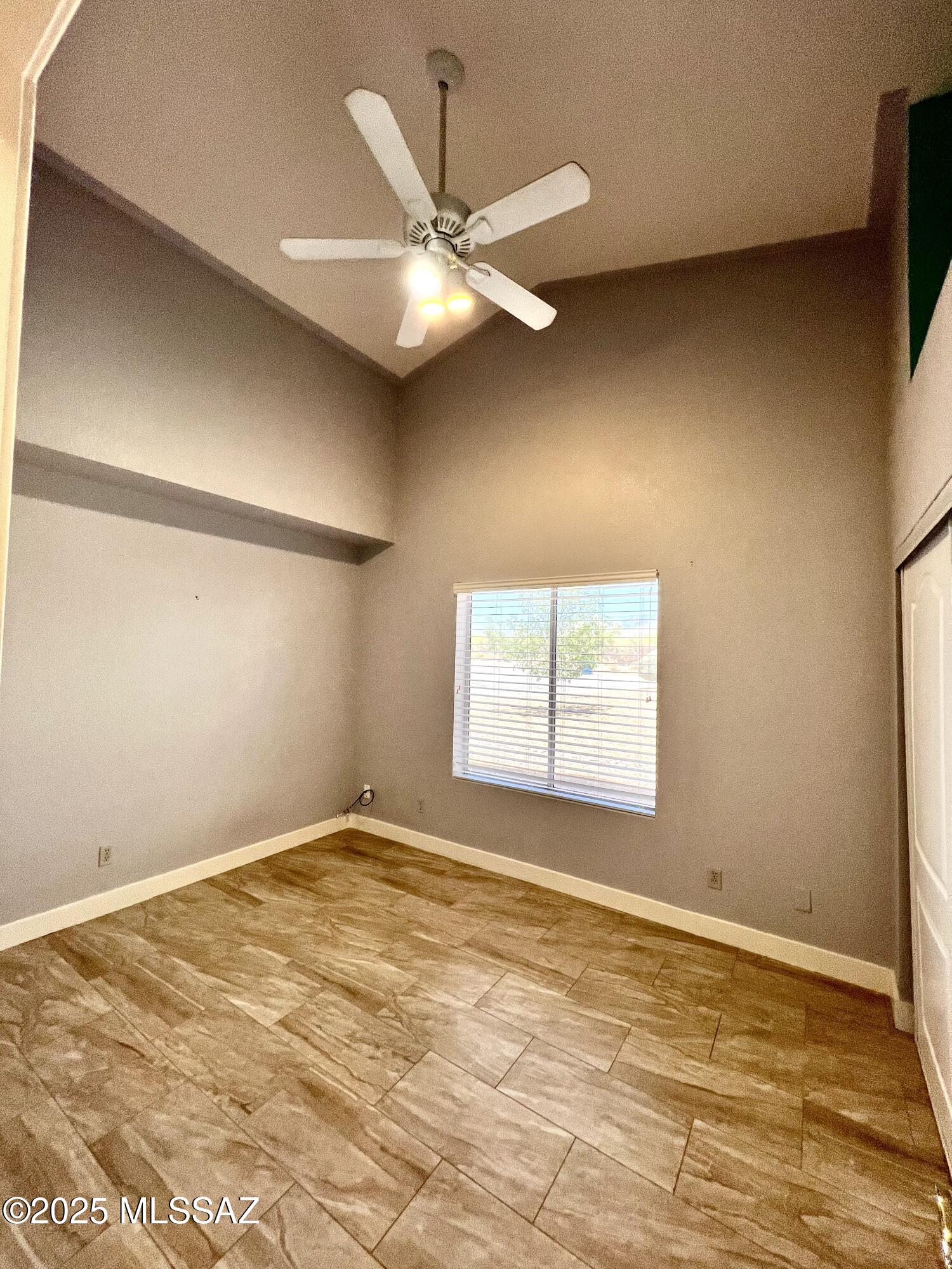1493 W Sunset Ridge Place
