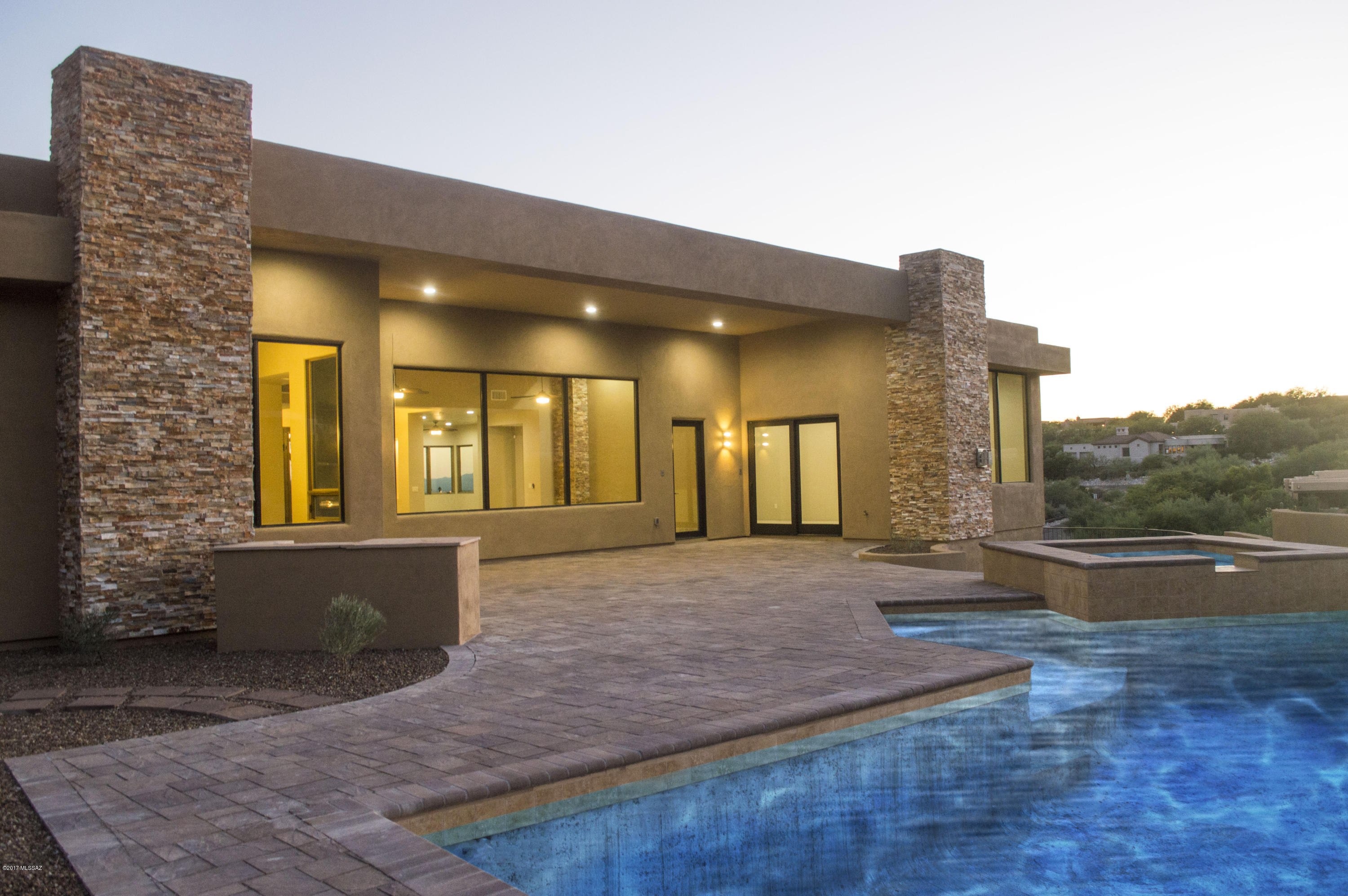 Alta Vista (99-145) - Residential