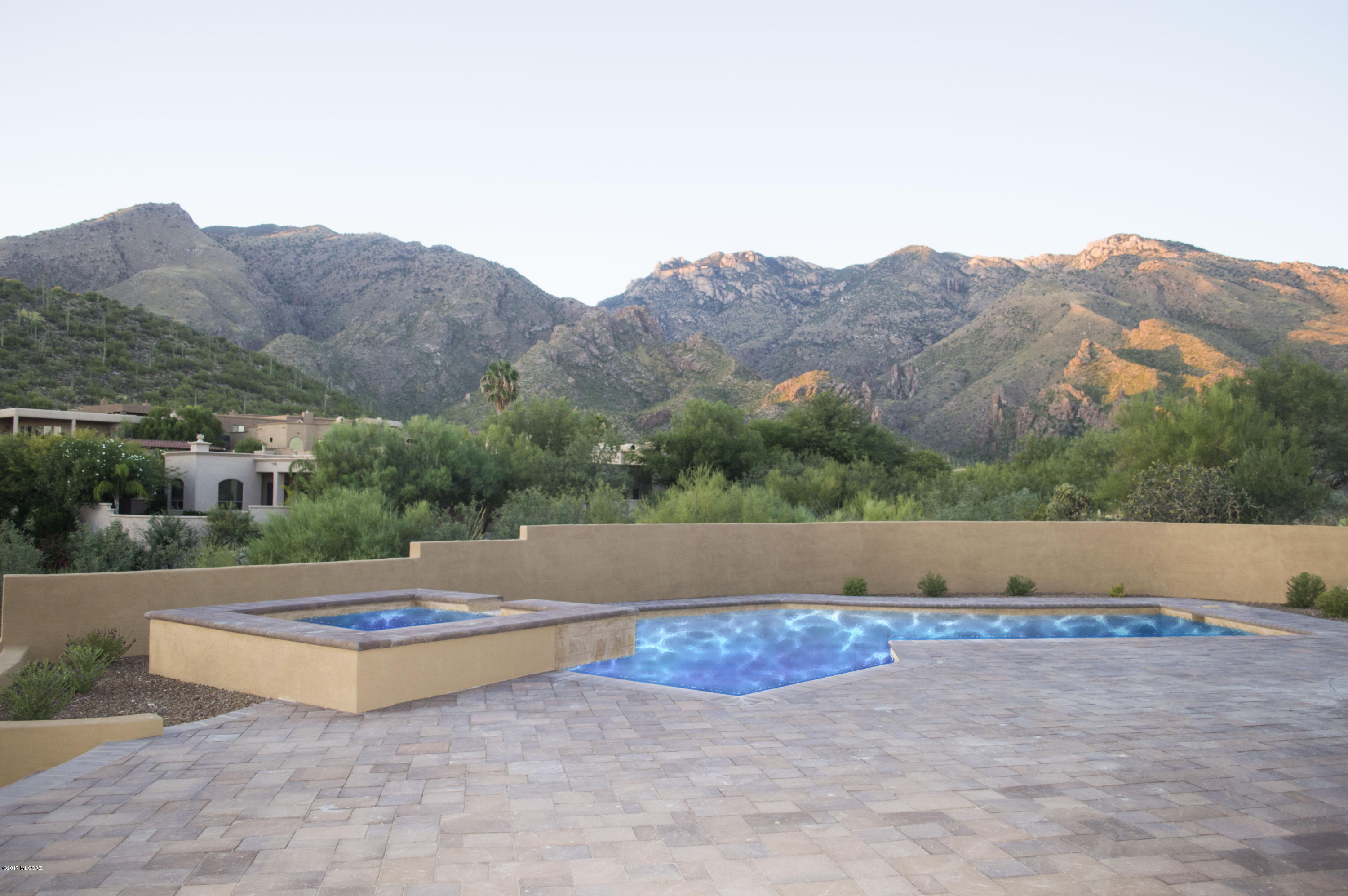 Alta Vista (99-145) - Residential