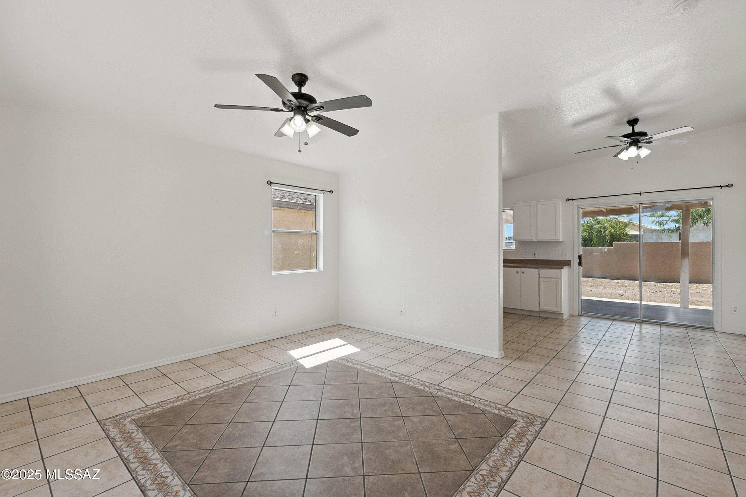 1839 W Horn Mesa Place
