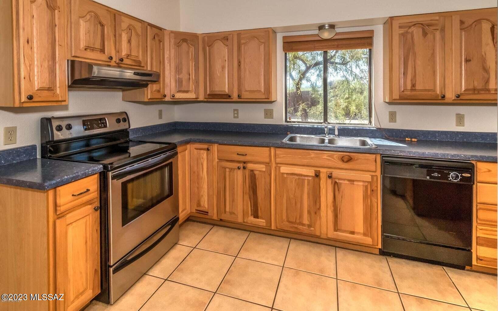 New Tucson Unit NO. 21 (1-62) - Residential