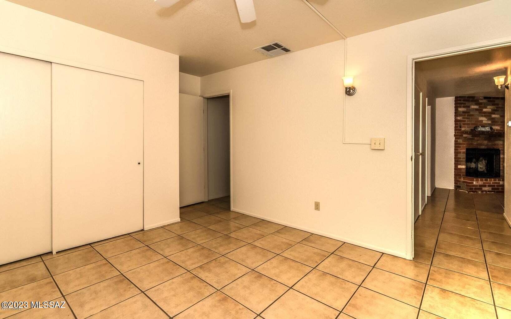 New Tucson Unit NO. 21 (1-62) - Residential