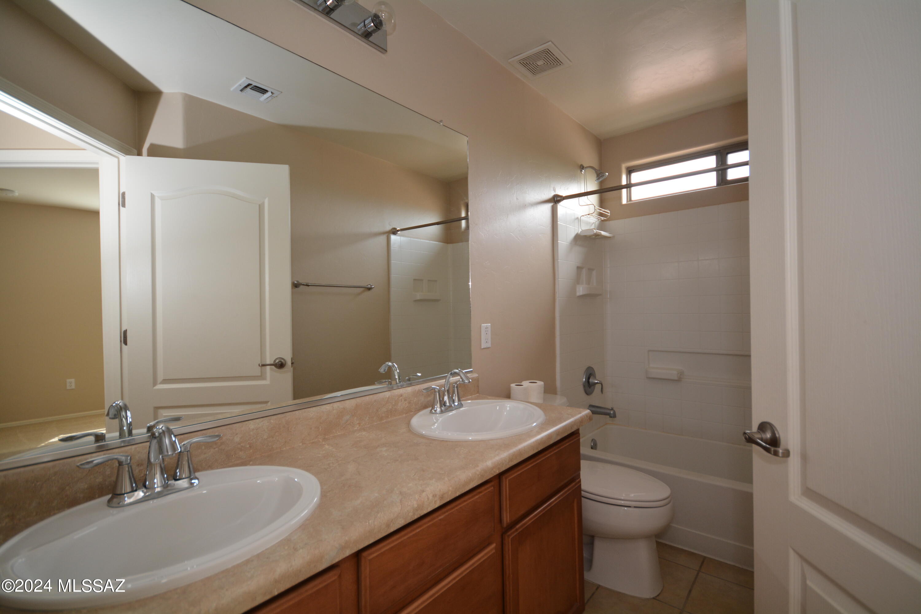 Madera Highlands Villages 11-14 & 16-23 - Residential Lease