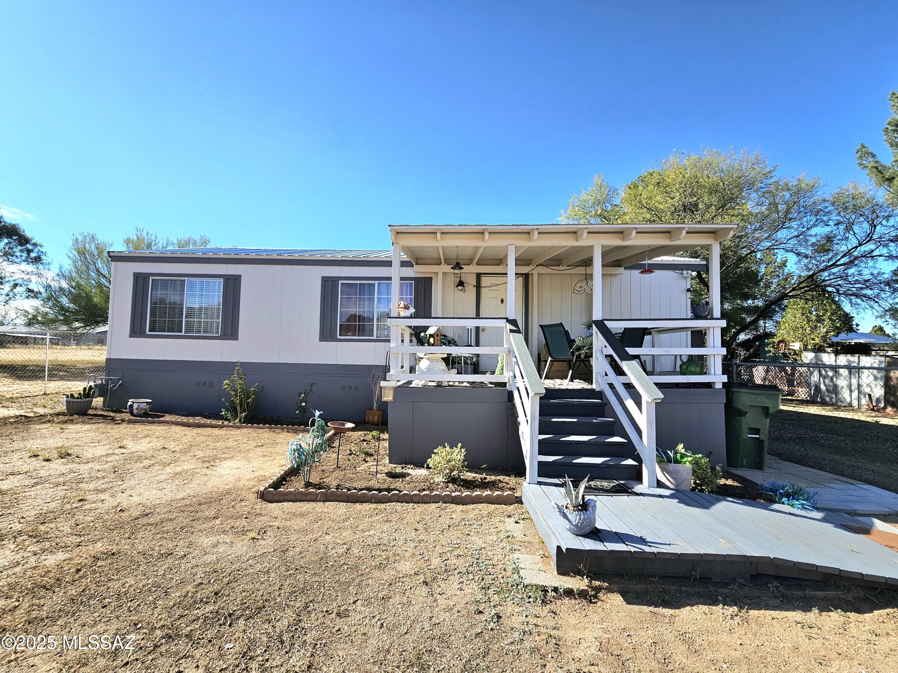 Mescal Lakes - Residential