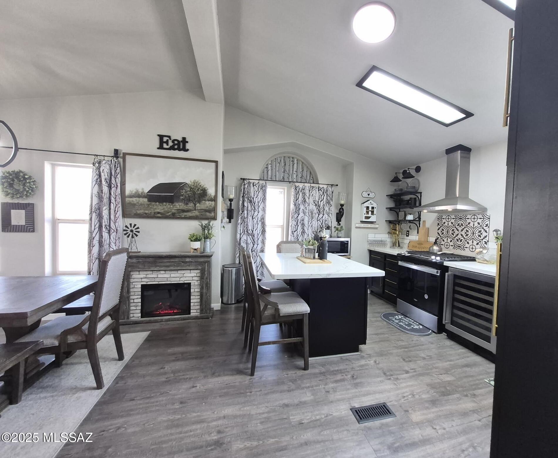 13574 E Yorkie Place