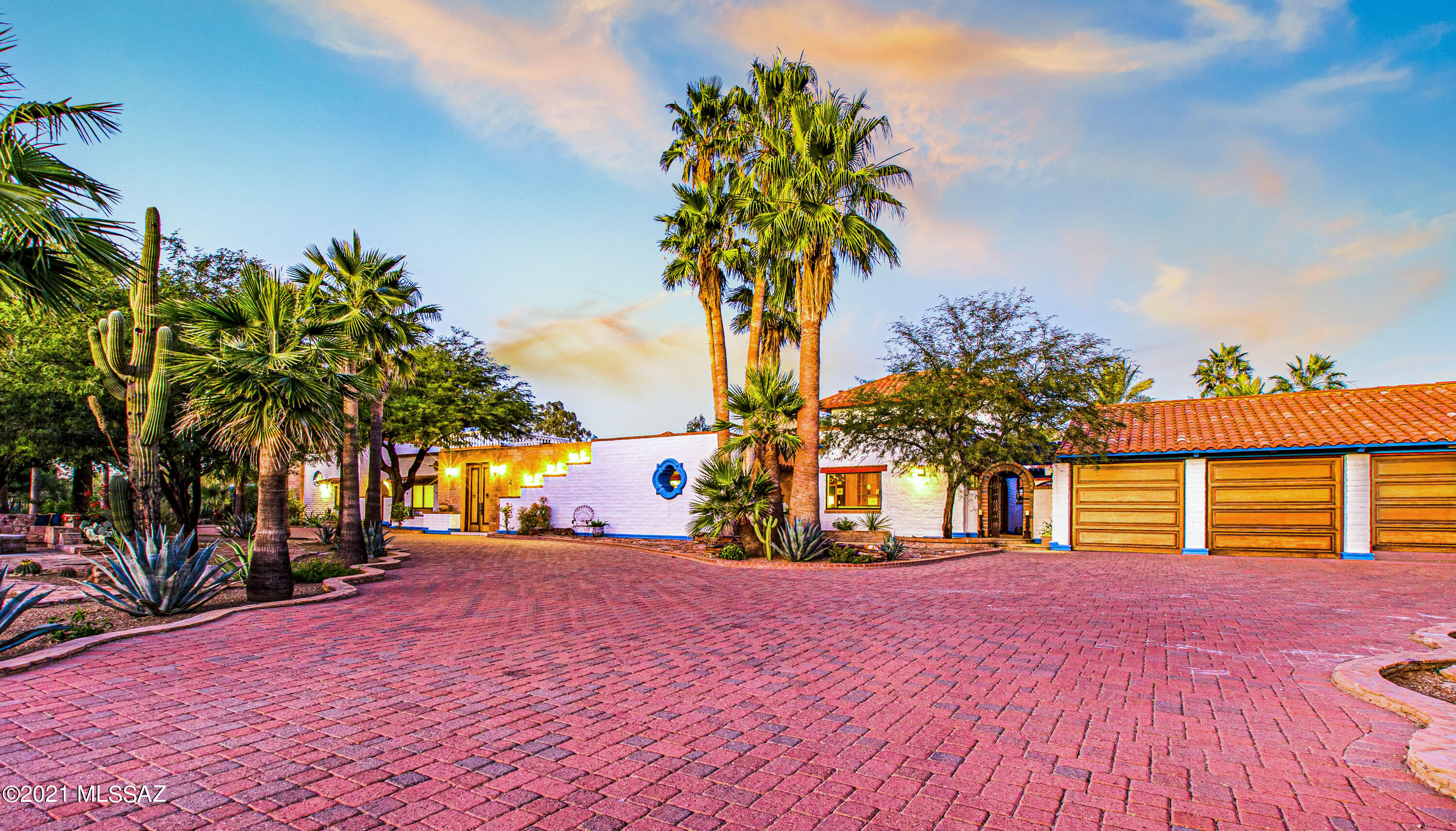 Casas Adobes Addition - Residential